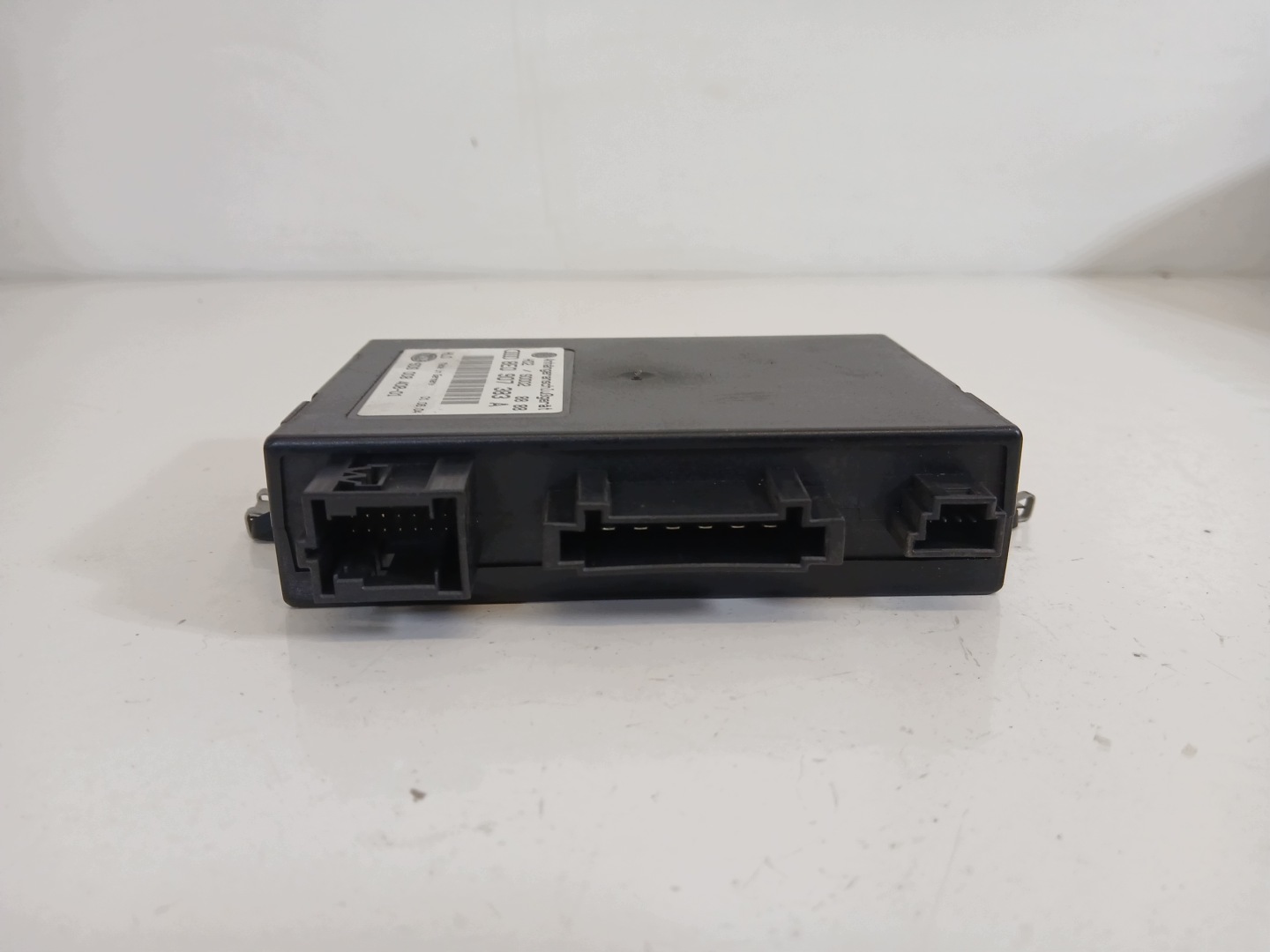 AUDI A4 B6 control unit module HAKA HOLOWNICZEGO 8E0907383A