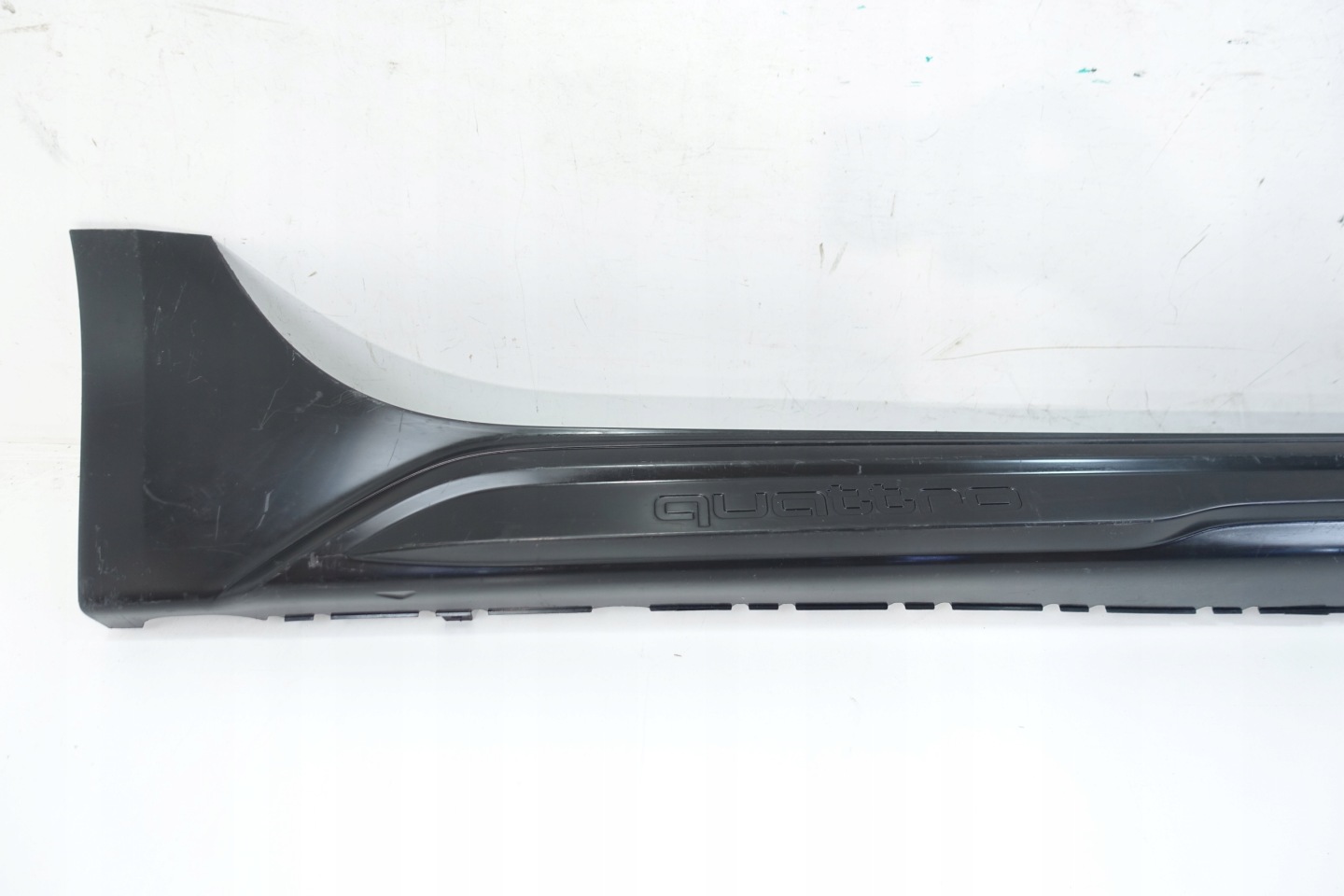 moulding threshold right AUDI A4 B9 LIFT KOMBI ALLROAD