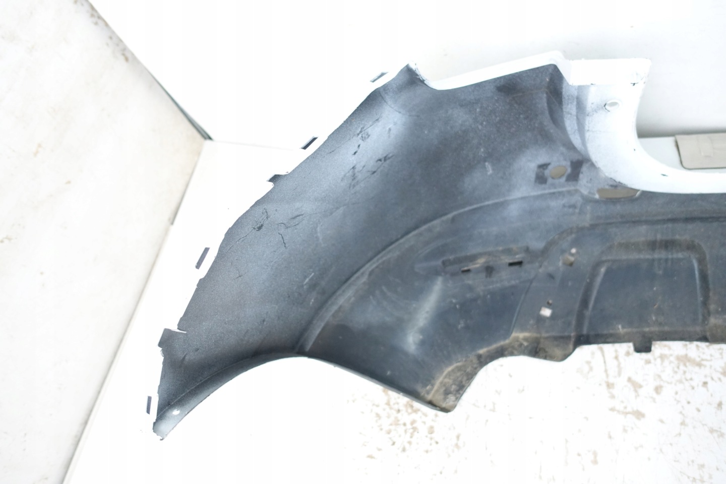DACIA DUSTER e 2010- Paraurti posteriore posteriore 850220033R