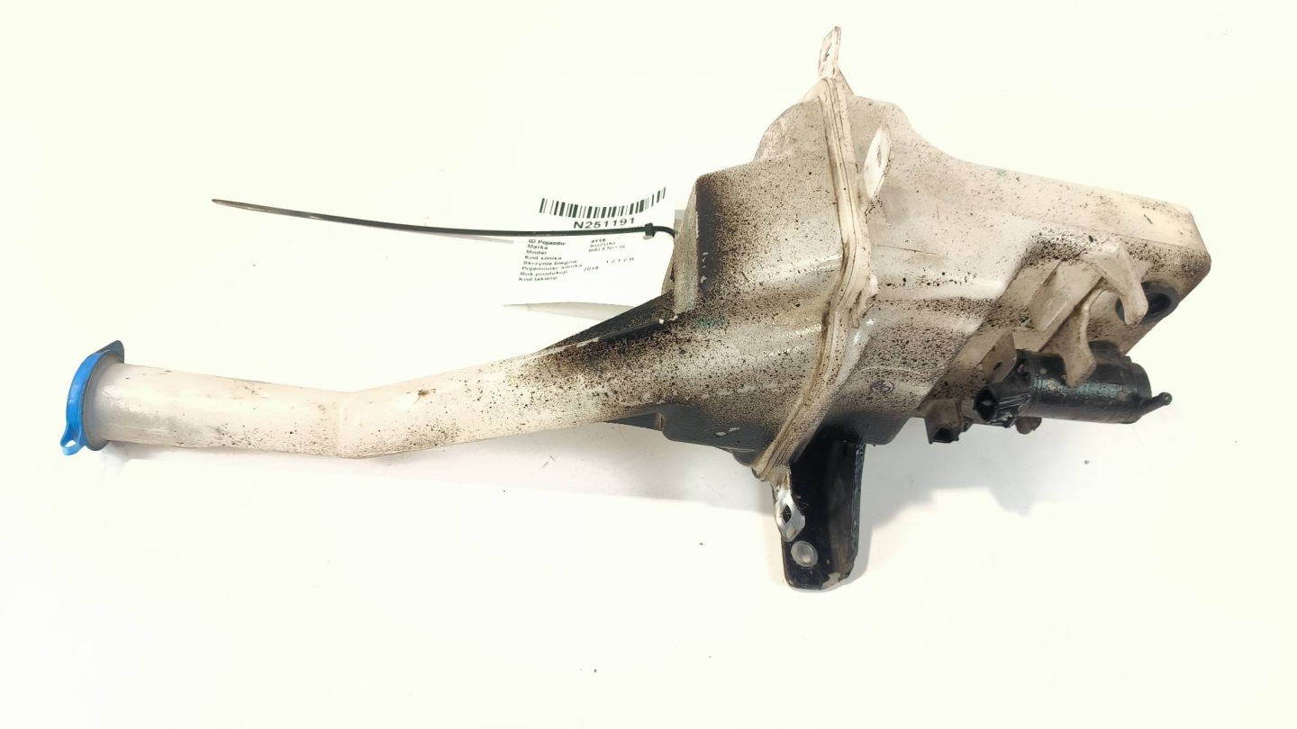 washer fluid tank SUZUKI BALENO III