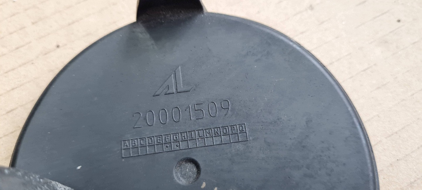 A5 8T LIFT spoiler cap lights left right front 20001509 A4 B8 LIFT