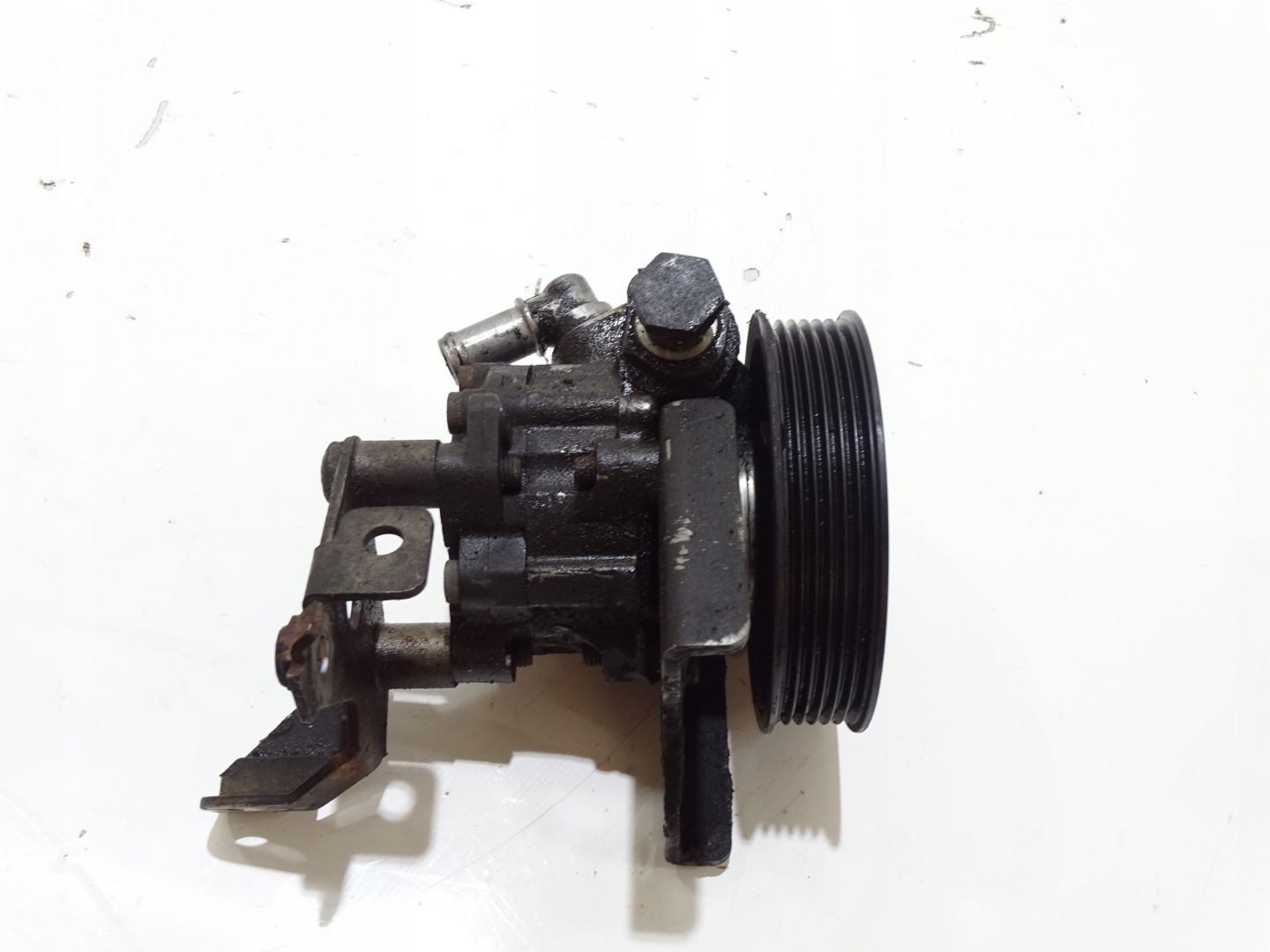 Pompa servosterzo BMW E60 E61 M54B25 6766190 (4817774)