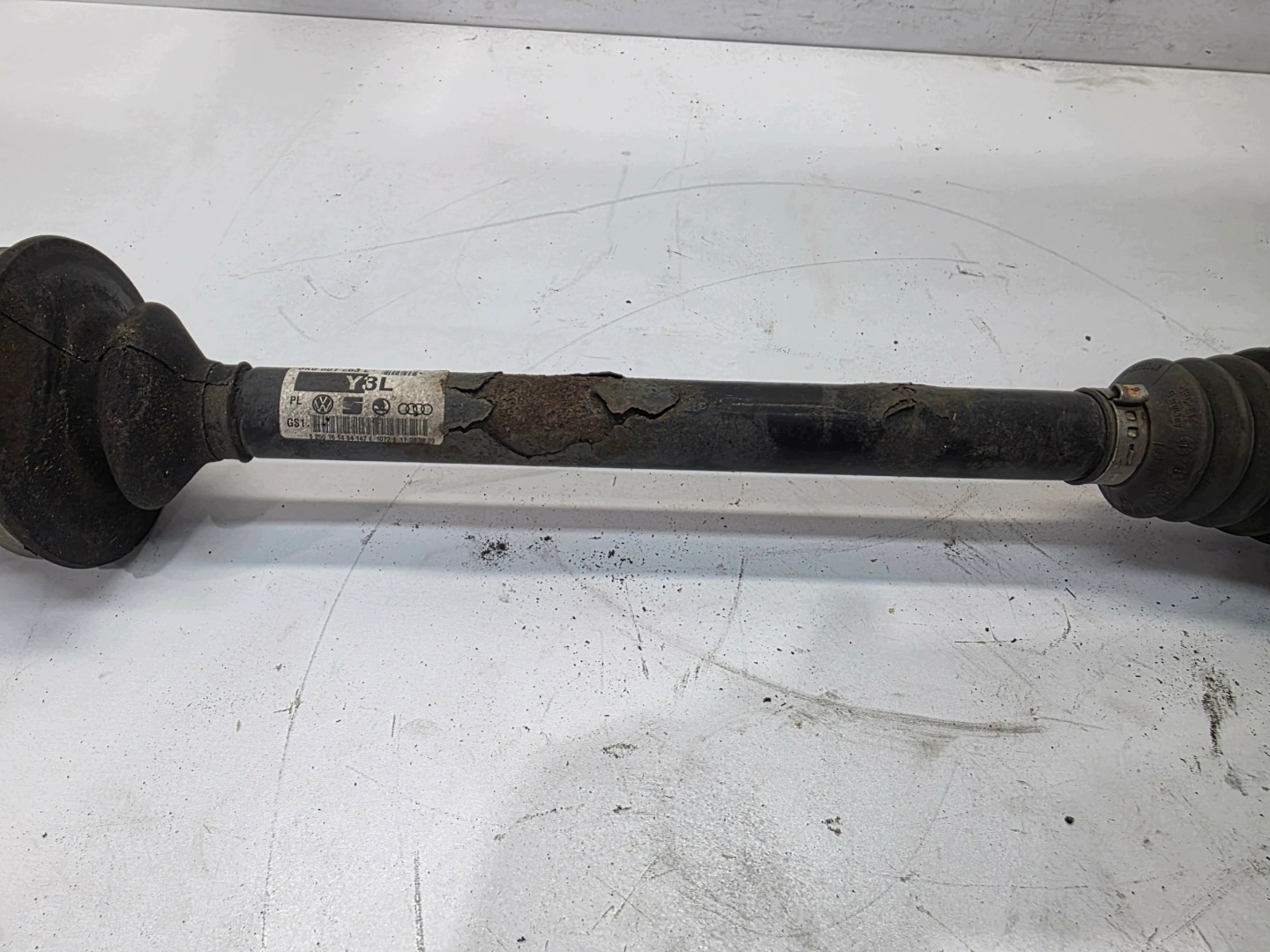 semi-axis left right rear AUDI A4 B8 A5 8K0501203L