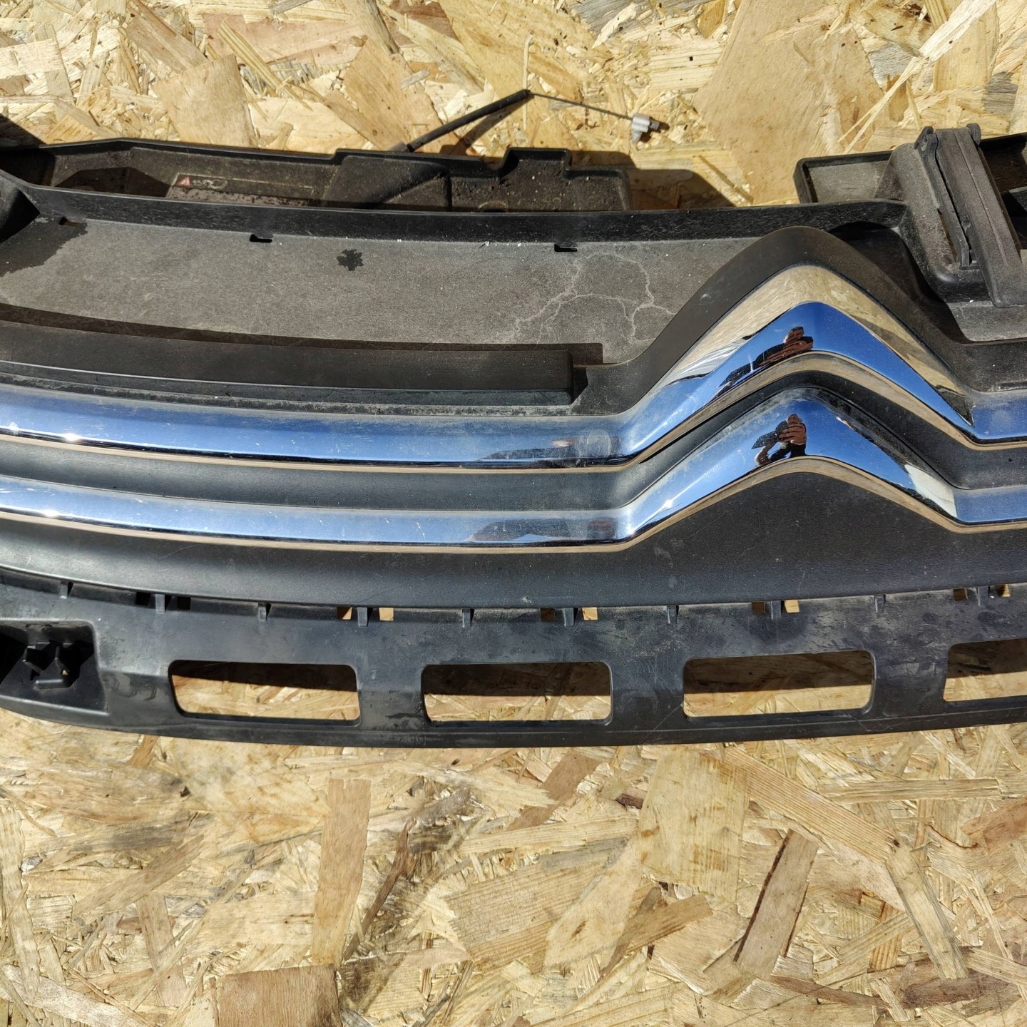 Citroen C3 2017 front grille radiator / grill