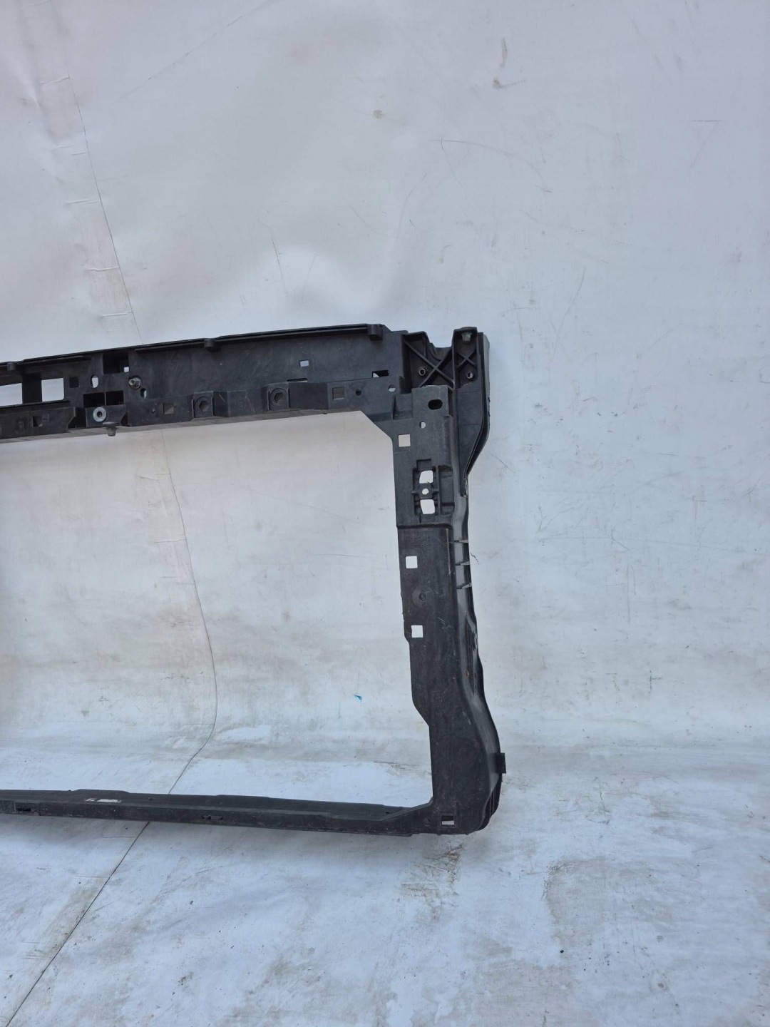 SKODA OCTAVIA IV 4 5E3 20- support panel for radiators pillar 5E3807588A