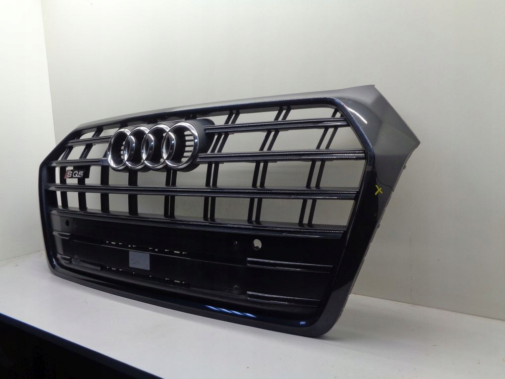 AUDI Q5 SQ5 80A grill grille