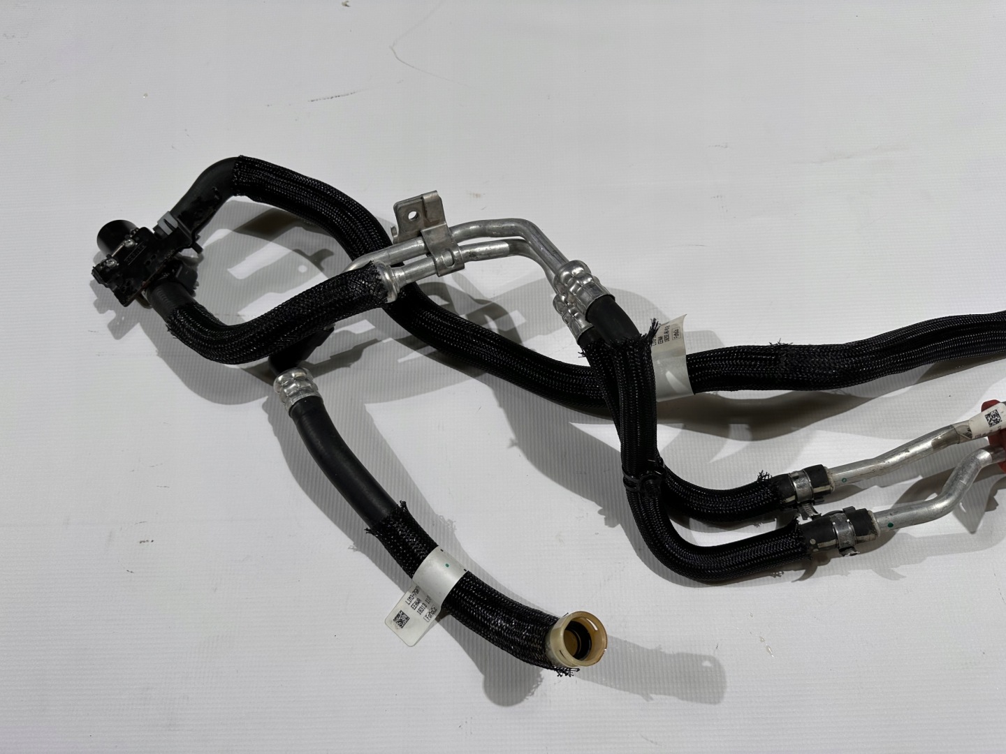 Tubi radiatore cambio ingranaggi Ford Explorer ST 3.0 2020+