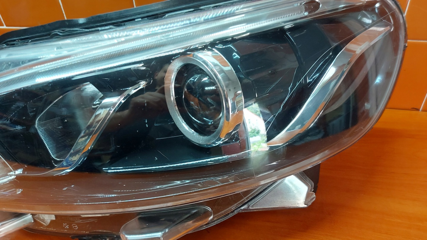 REFLEKTOR light left left front front TOYOTA PROACE 16- XENON