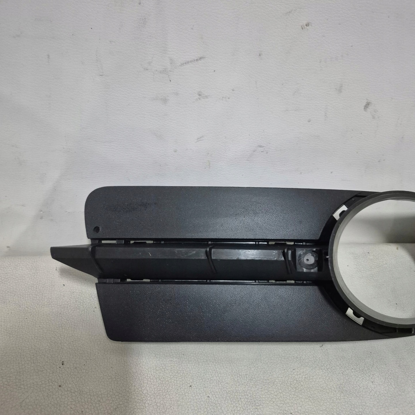 VW EOS 06-10r. -> grid of a bumper right front right front 1Q0853666B