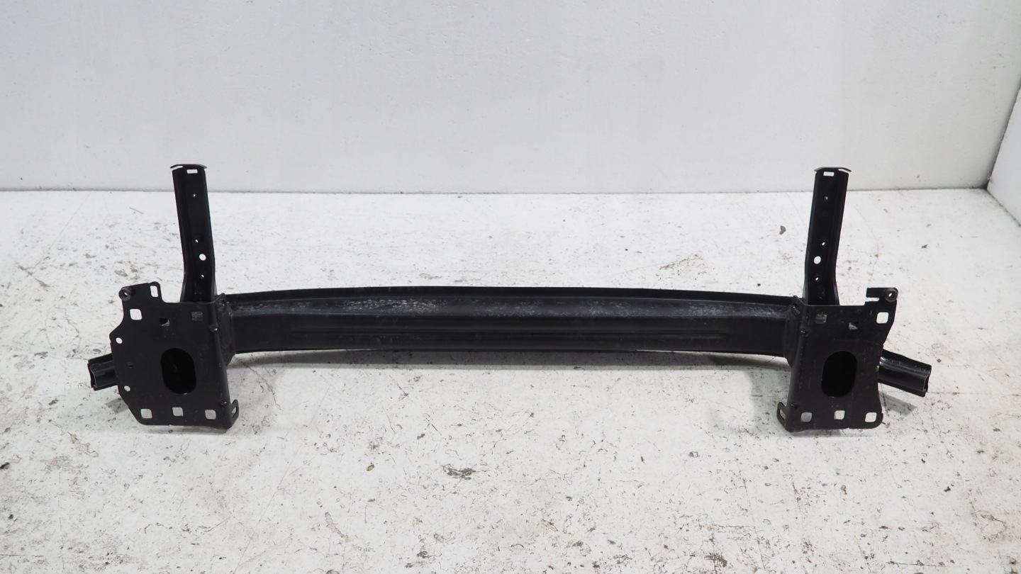 Seat Leon IV TRAVERSA paraurti Anteriore 5FA807097
