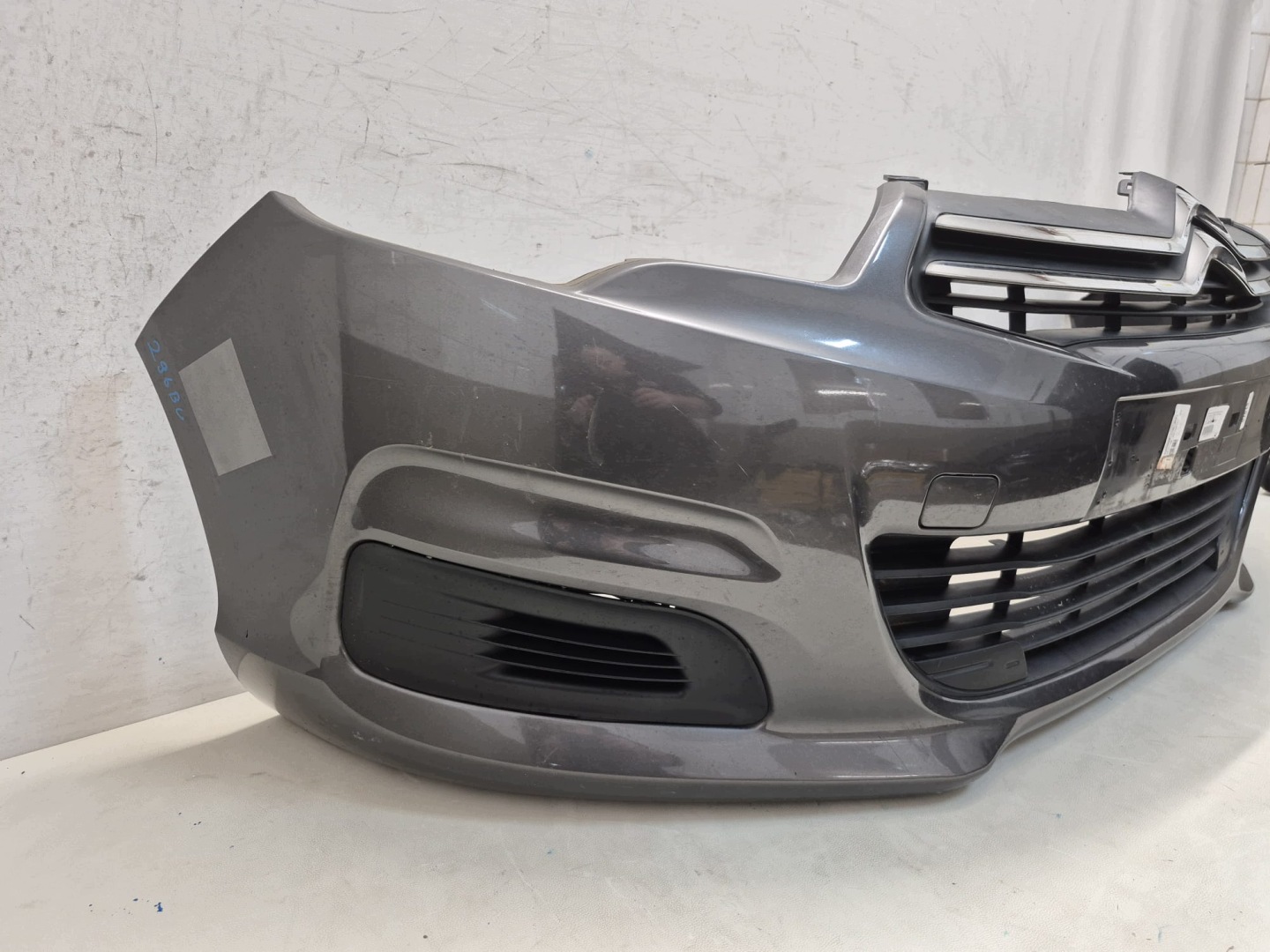 CITROEN C4 II 2 10- bumper front front without DZIUR 9676285080A