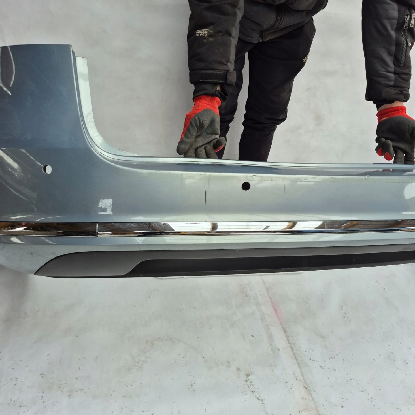 VW PASSAT B7 KOMBI 10-14 bumper rear part rear 4XPDC 3AF807421A