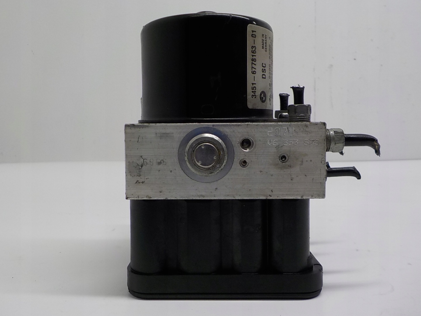 BMW 3 E90 1 E87 pump ABS DSC 6778163 6778164
