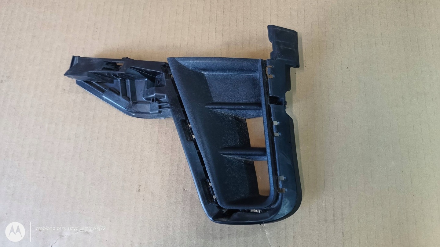 HYUNDAI BAYON grid of a bumper left front front 865C1-Q0AA0