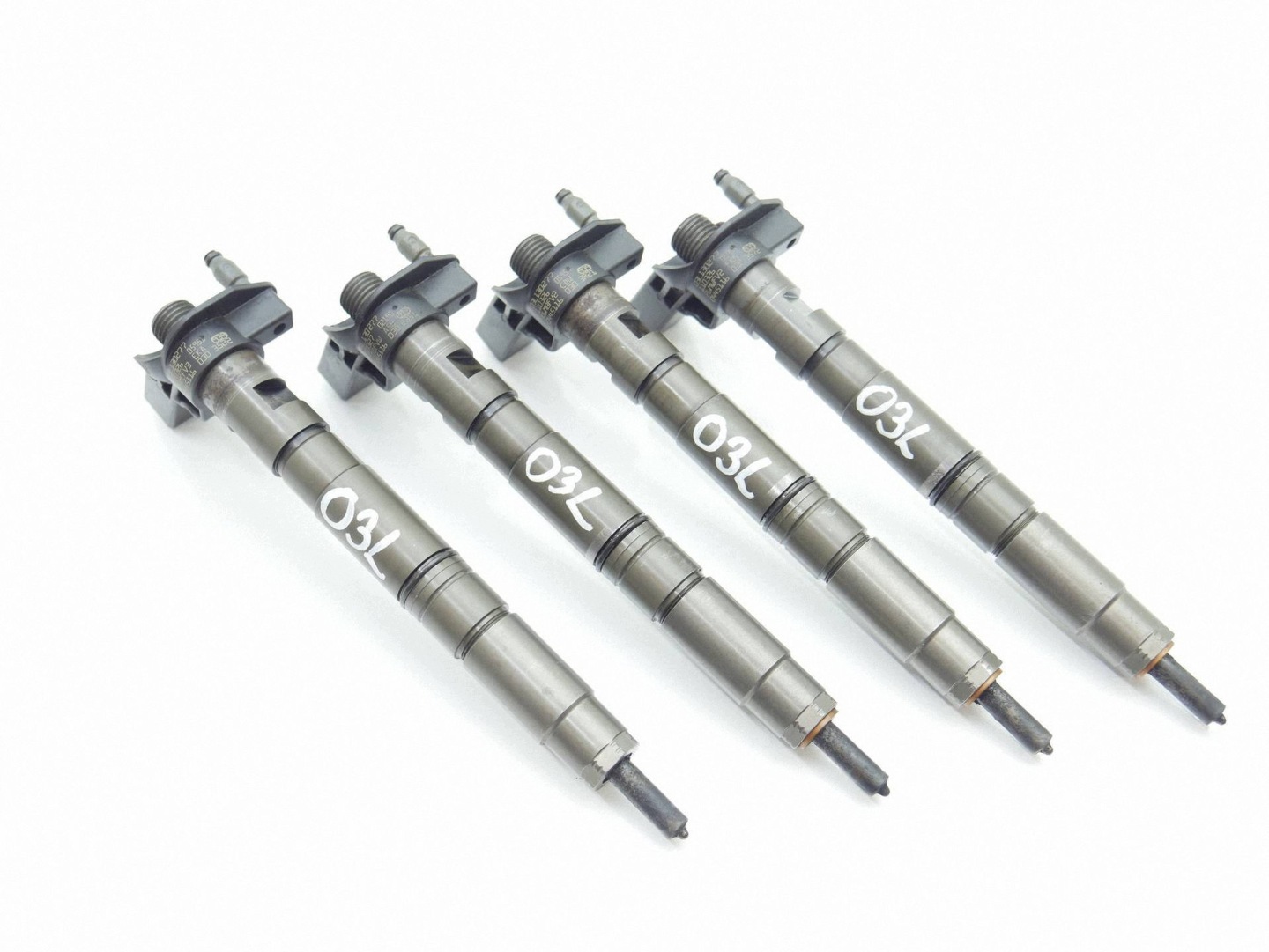 injector VW TIGUAN 2.0 TDI 0445116030 03L130277