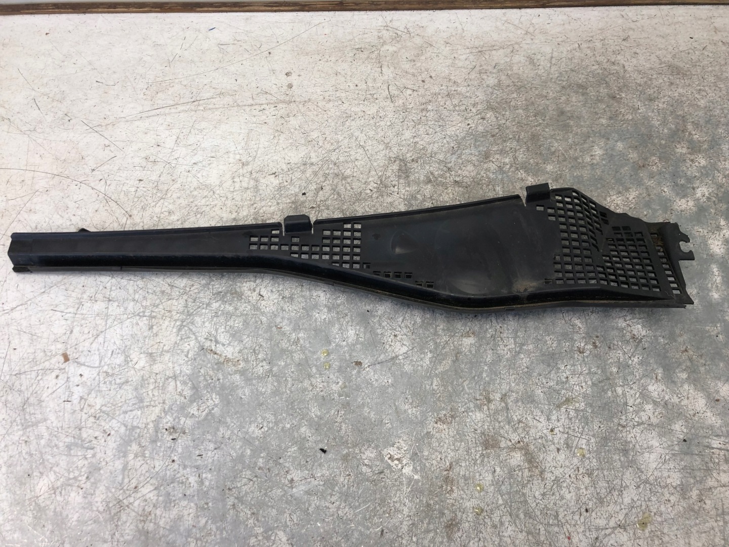 torpedo left DACIA DUSTER and LIFT 8200825457