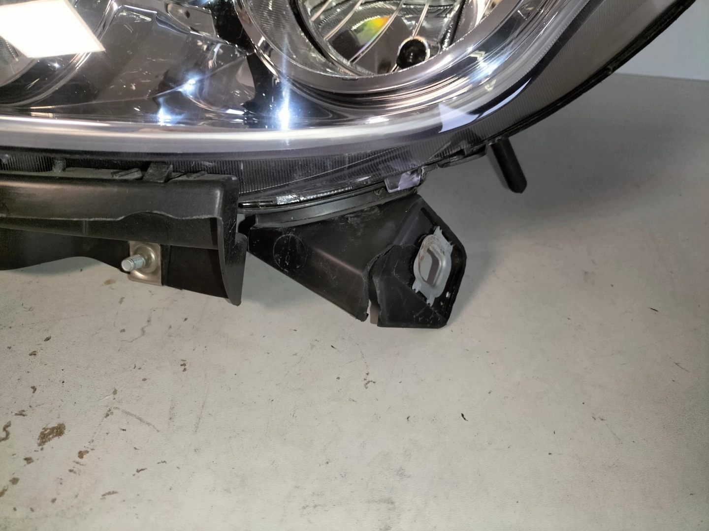 light front reflektor left FIAT DOBLO II 10-15
