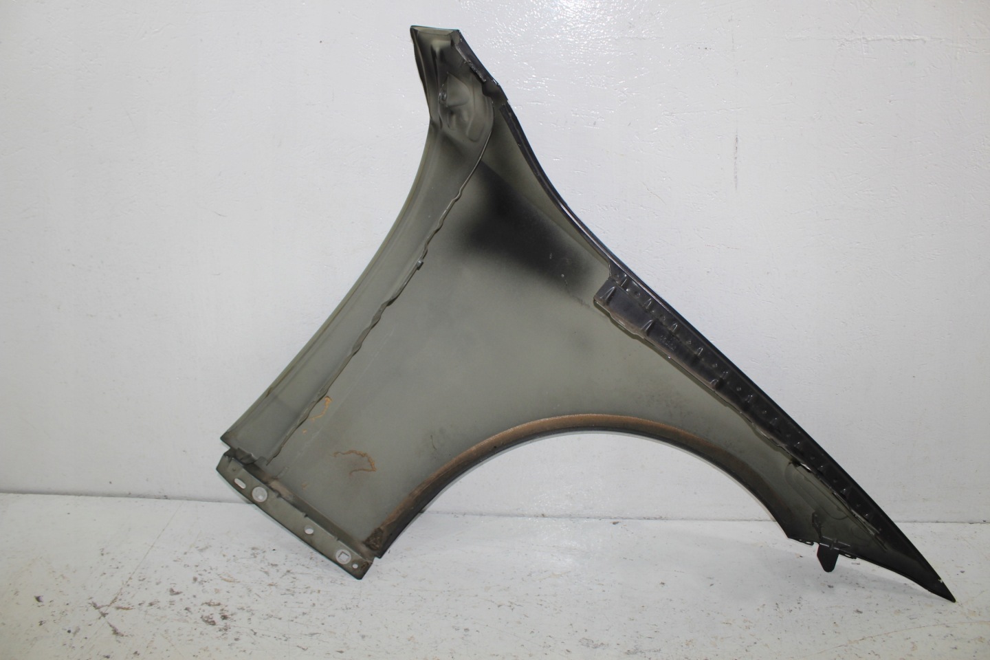 Mercedes C Klasa W206 fender left front A2068810100