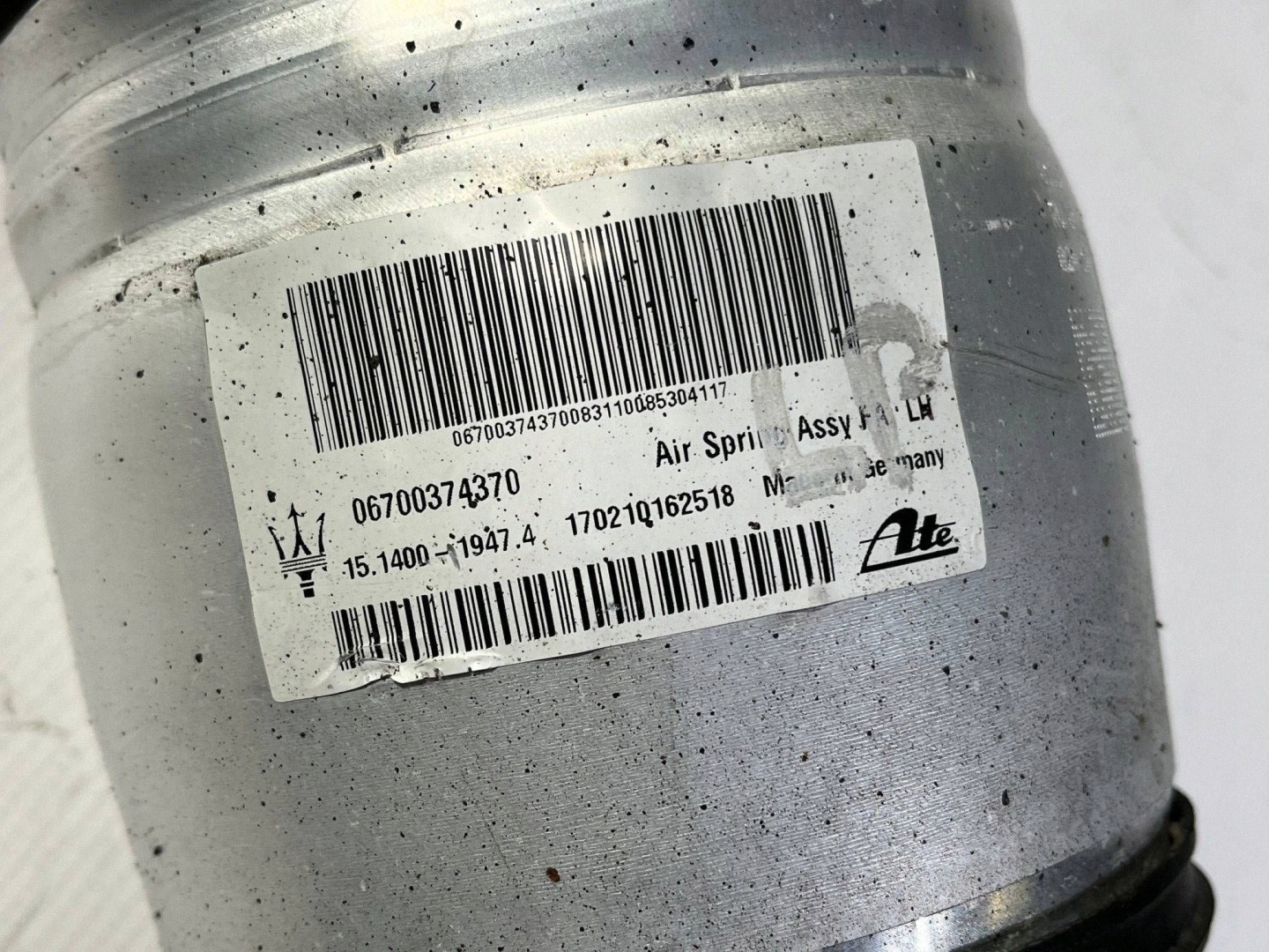 shock absorber front left front Maserati Levante 2017