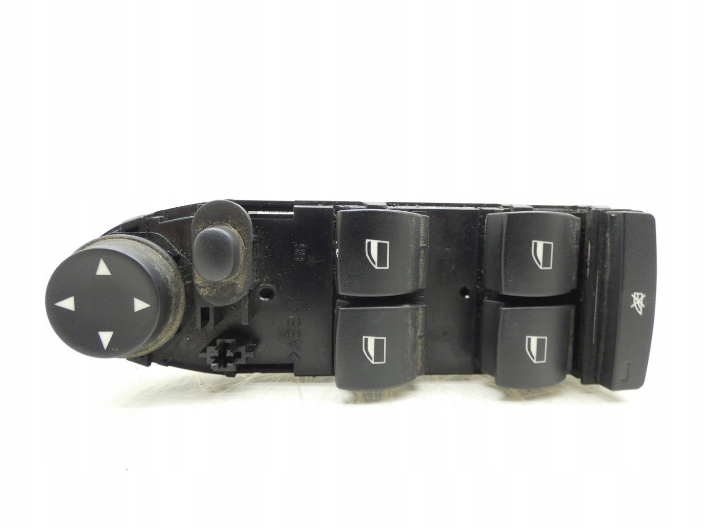 switch button of the window left front front driver´s BMW X1 E84 9216047