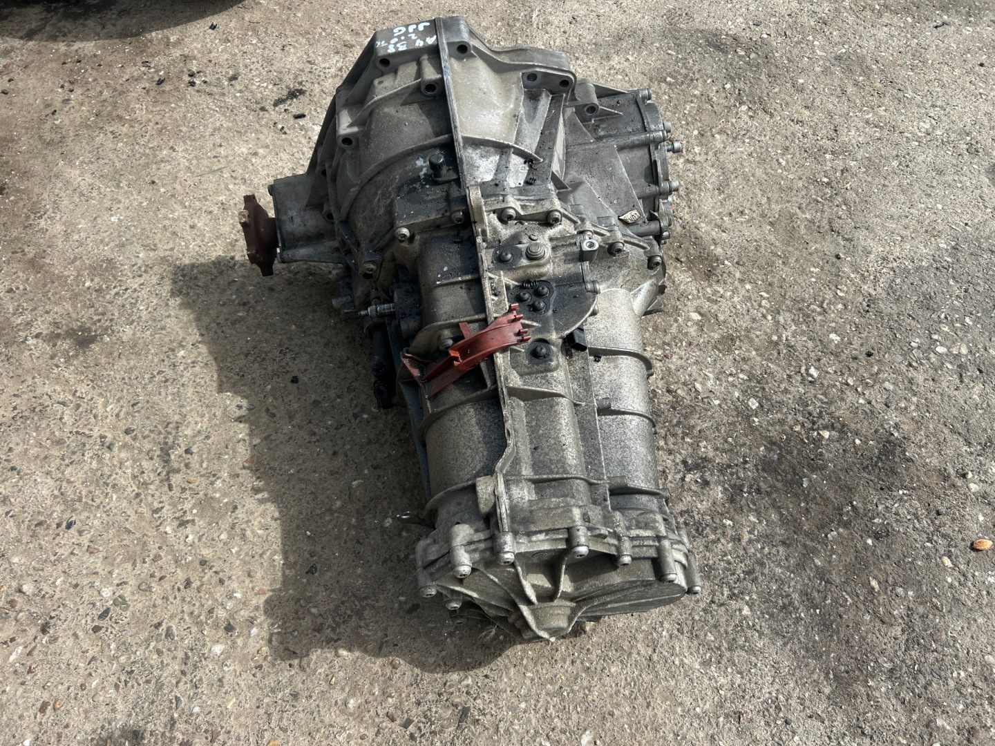 AUDI A4 B8 2,0 TDI CAMBIO manuale JJG
