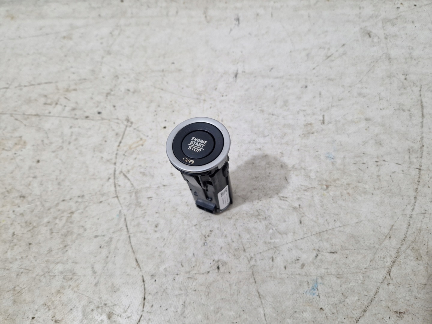 DODGE CHARGER CHALLENGER 2019- button START STOP 68299957AB