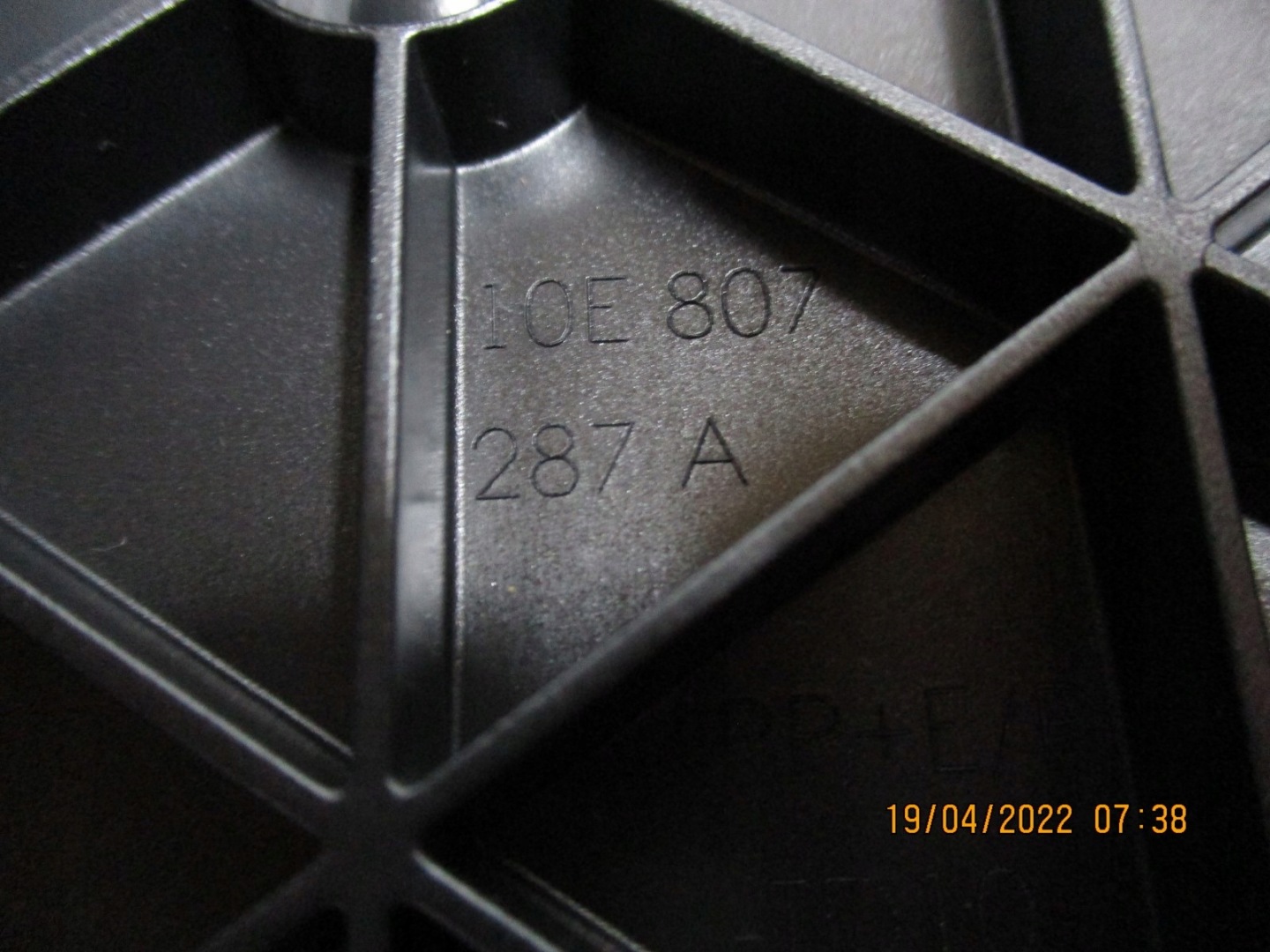 frame below TABLICE registration CUPRA 10E807287A