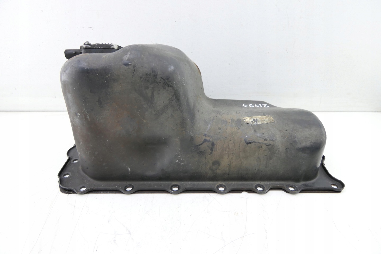 oil sump BMW E90 E87 2.0i 7568566