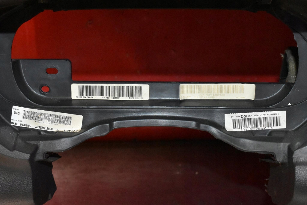 dashboard instrument panel console cockpit airbag EU PEUGEOT 3008 1 and 10-13