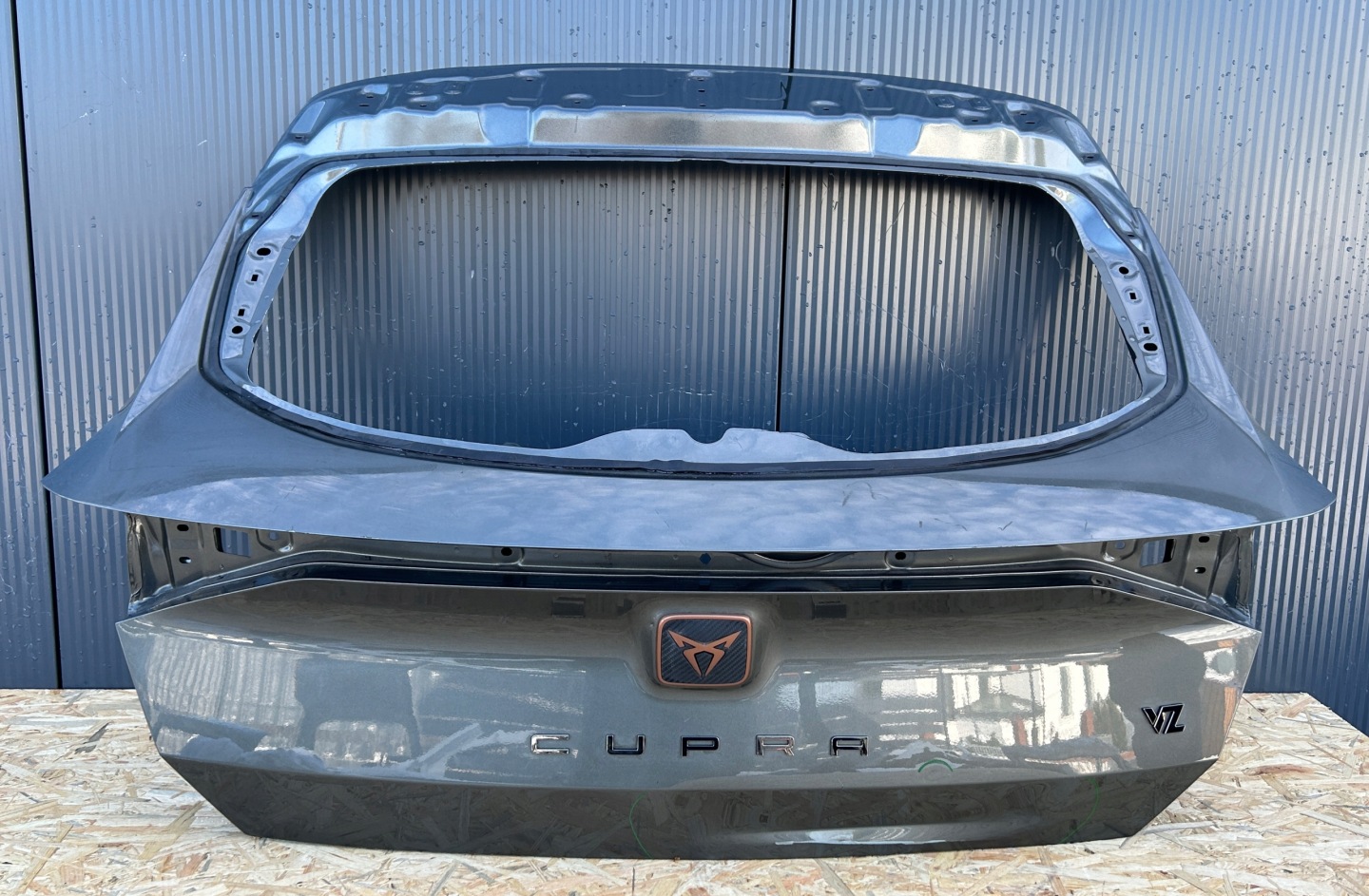 trunk door boot rear part rear CUPRA FORMENTOR