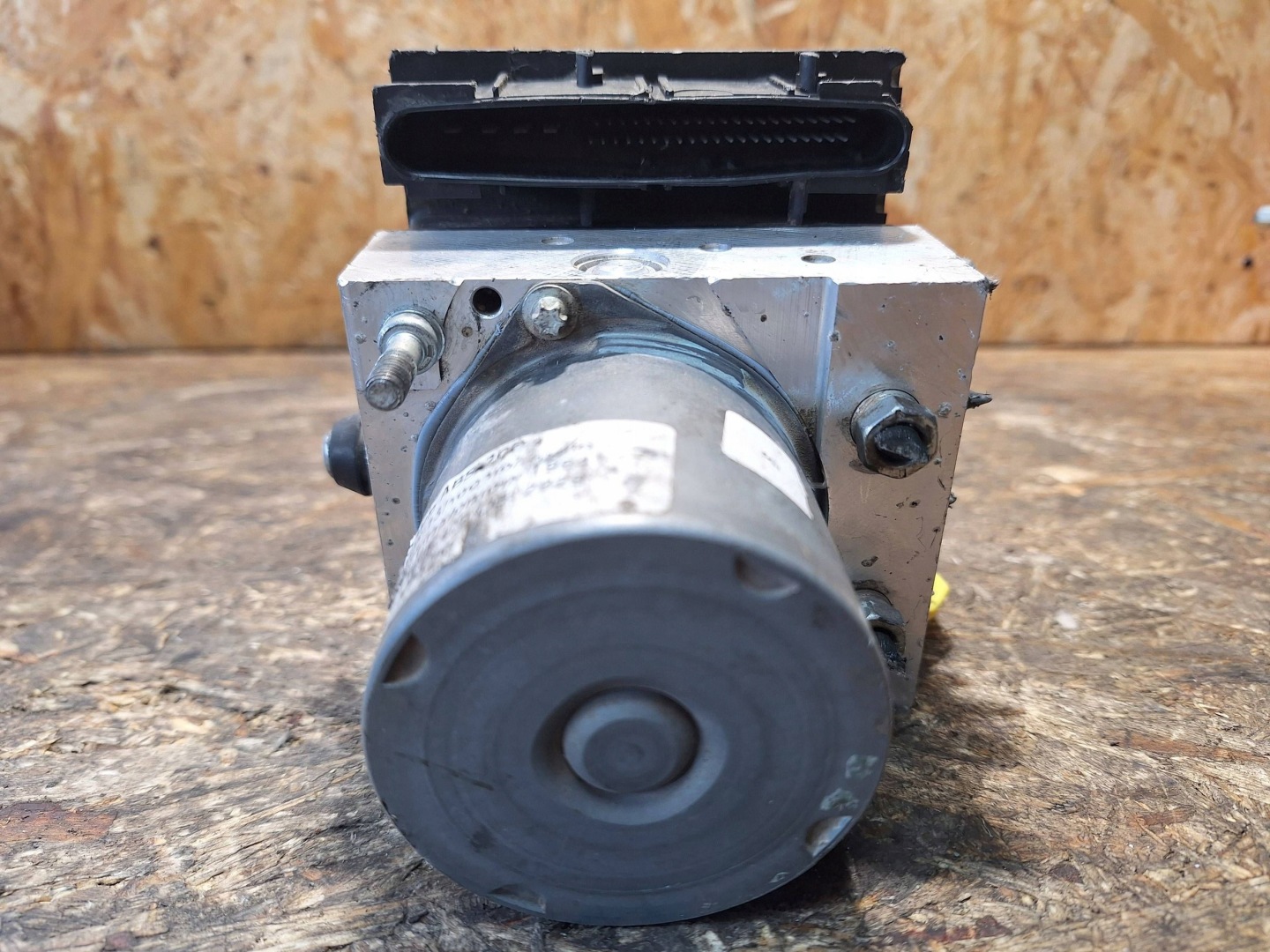 pump control unit ABS 0265230199 0265950923 27536SC002 SUBARU FORESTER III