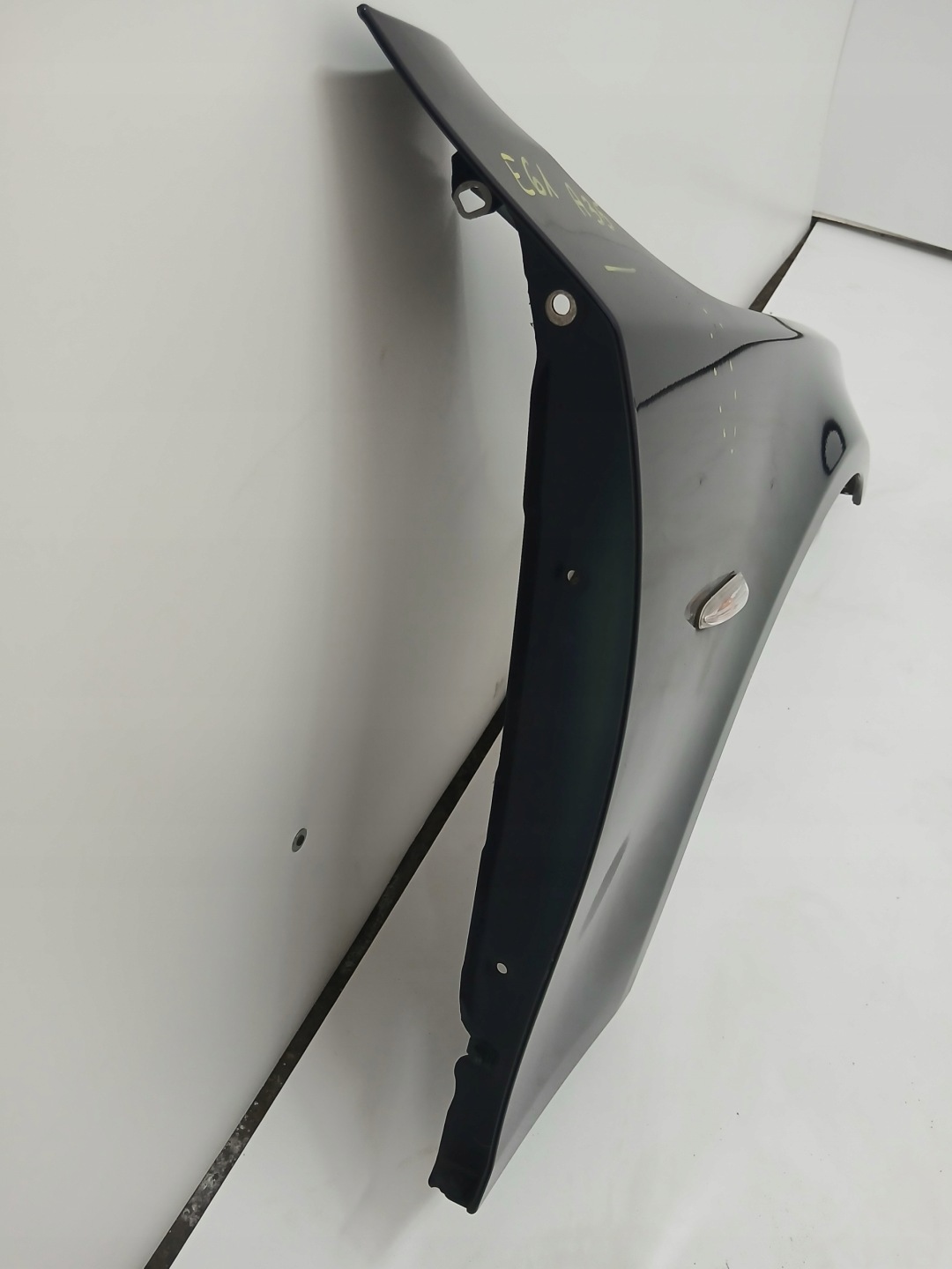 fender right front BMW E60 MONACOBLAU A35/5