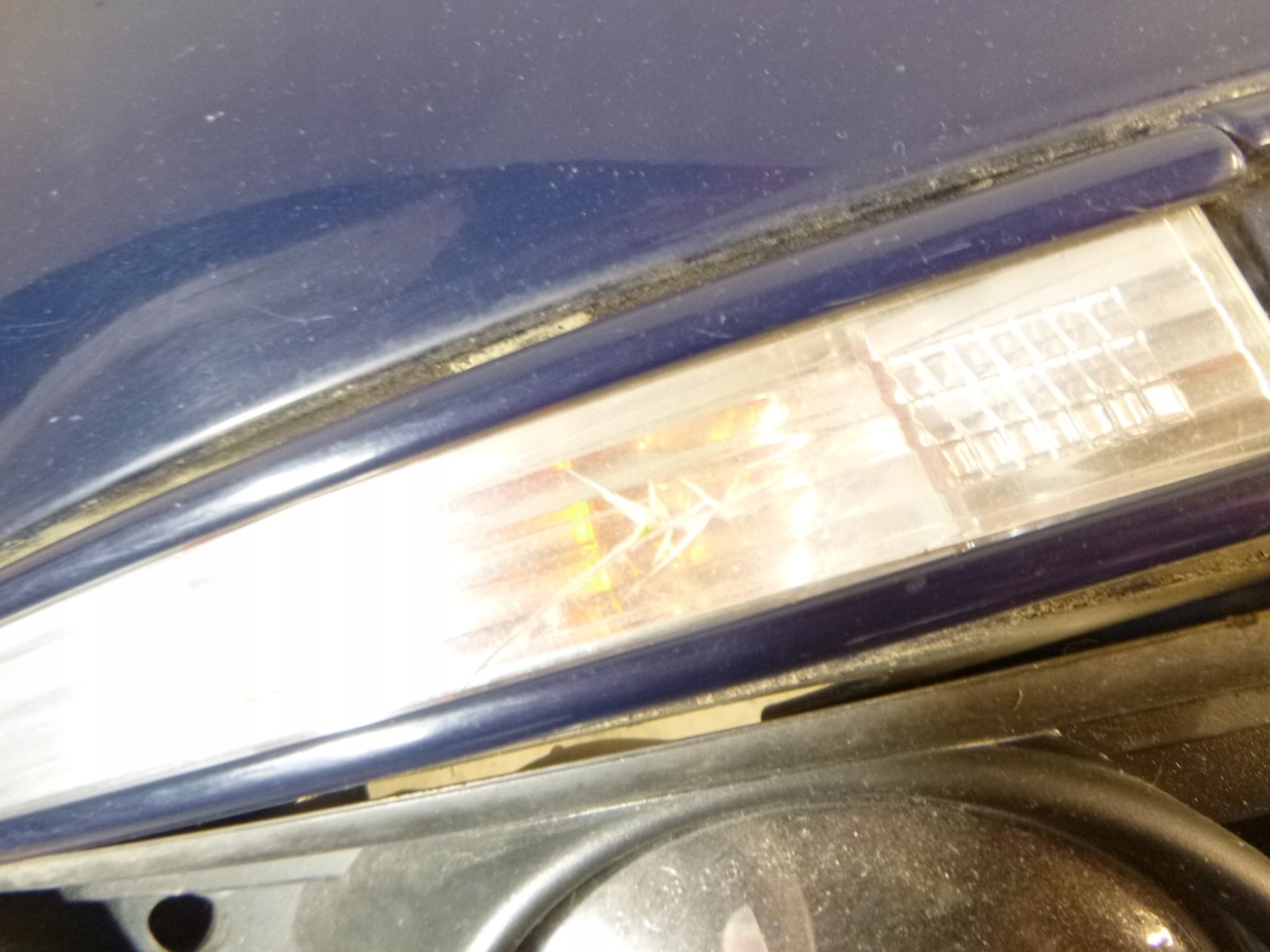 bumper front VW Passat B6 blue 2006r. 3C0807221A complete