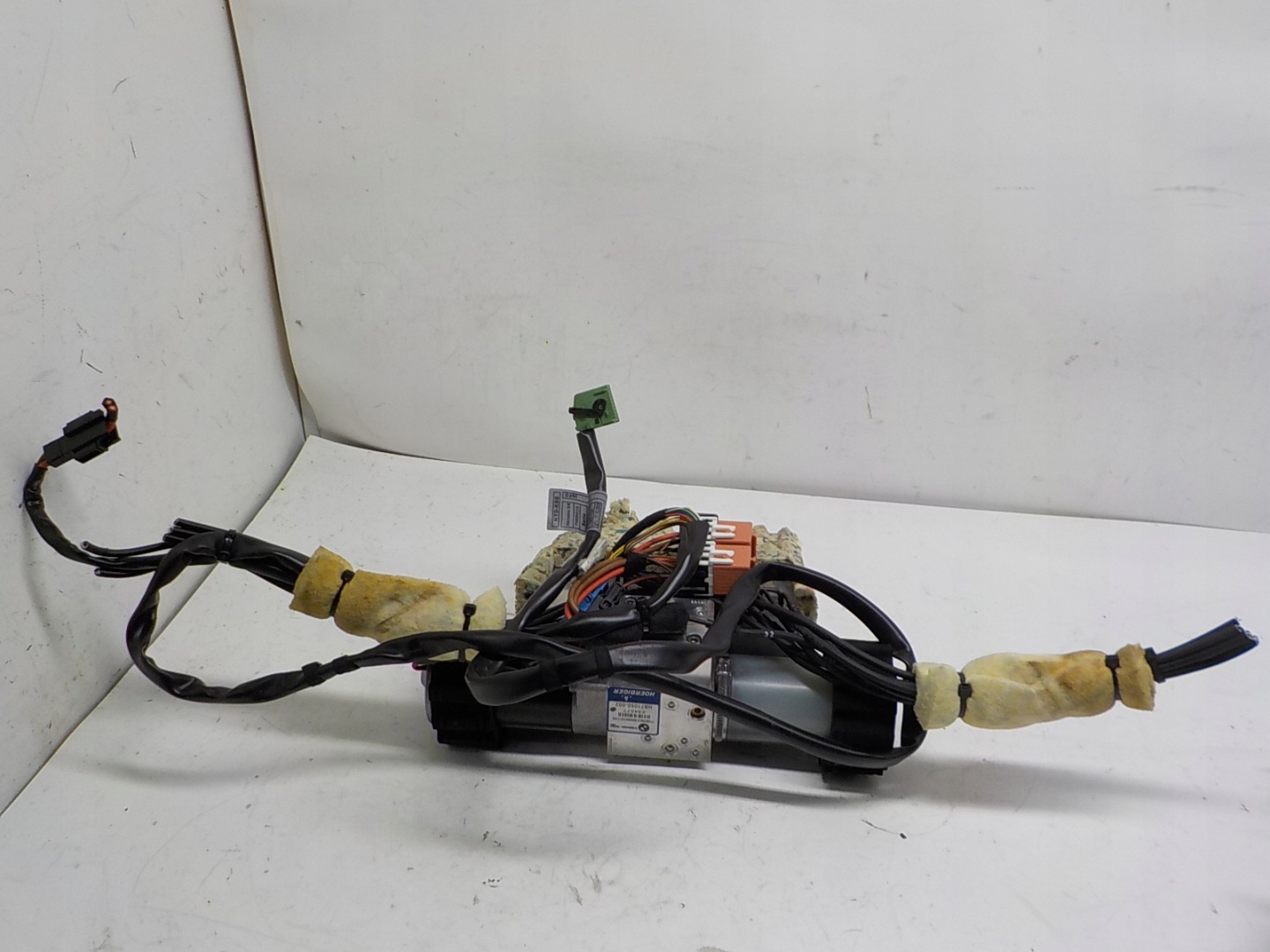 BMW 3 e93 CABRIO pump roofs 7128780 E9X