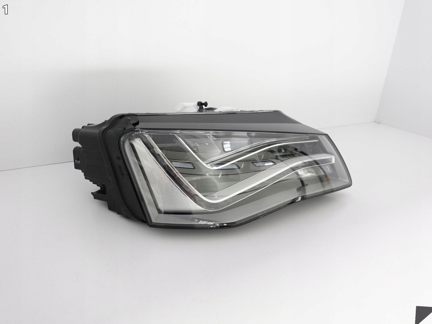 AUDI A8 S8 D4 4H0 09-13 FULL LED light new HELLA