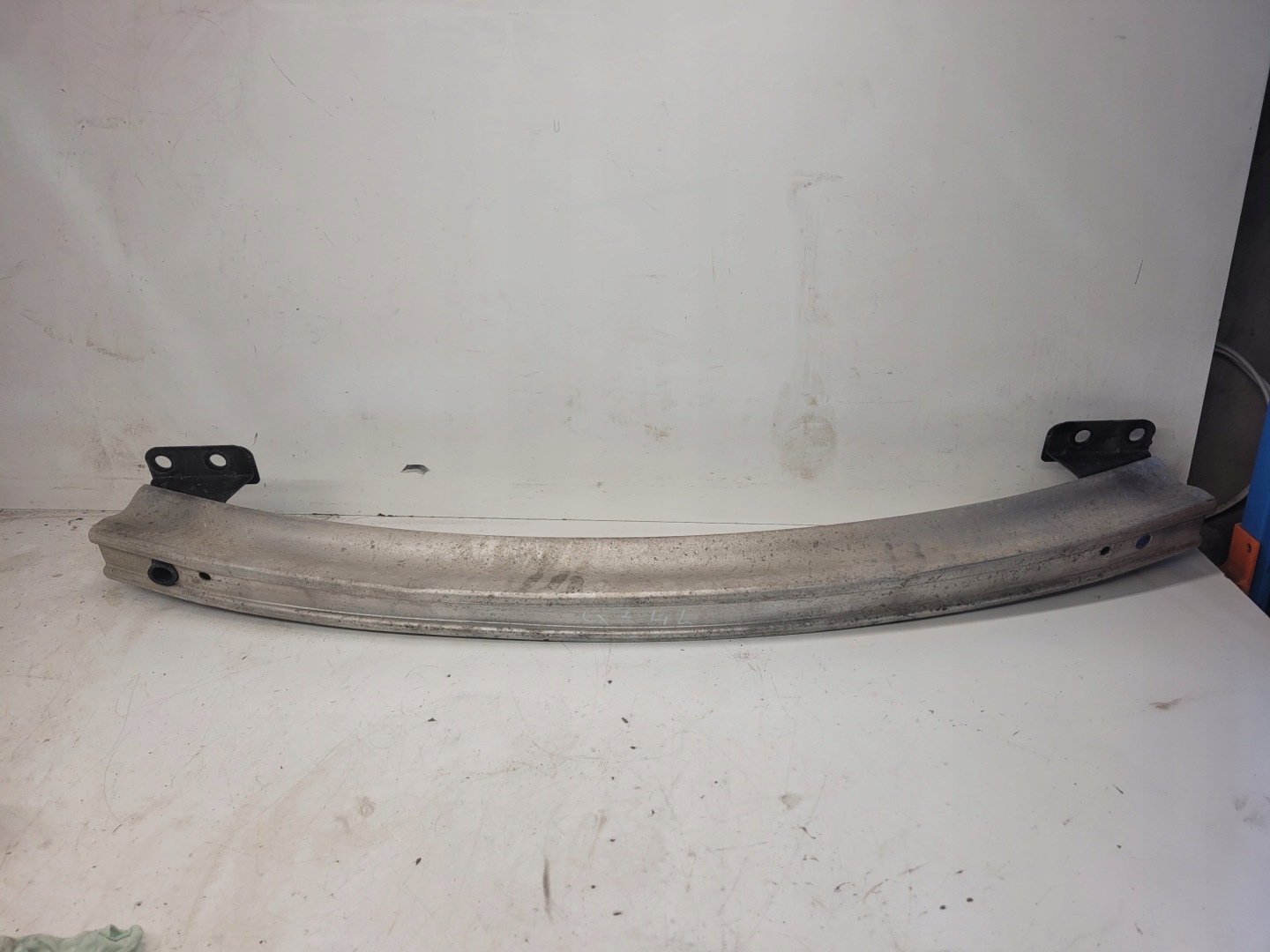sider below bumper rear part AUDI Q7 4L 4L0807309