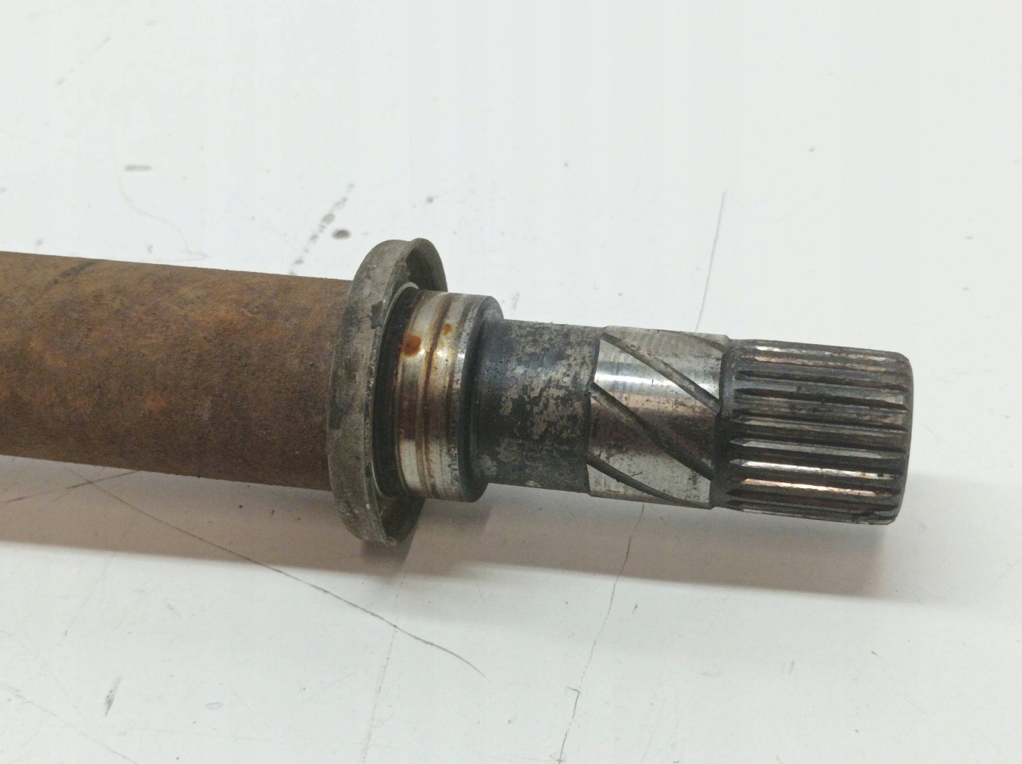 semi-axis right front 1.5 DCI 391006777R Renault Scenic III (2009- )