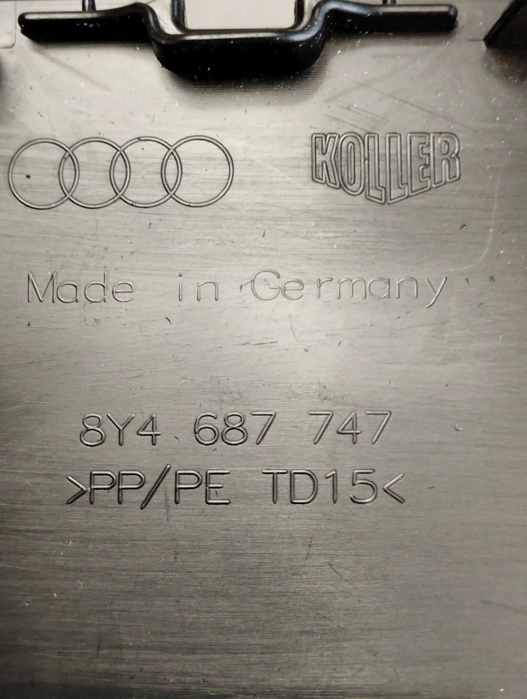 Audi S3 A3 8Y fedél fedél 8Y4687747
