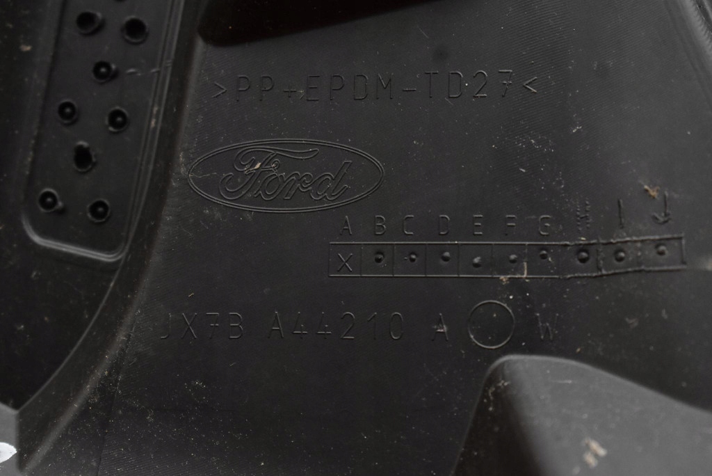 SPOILER spoiler NJ JX7B-A44210-A FORD FOCUS MK4 5D HB 18-21
