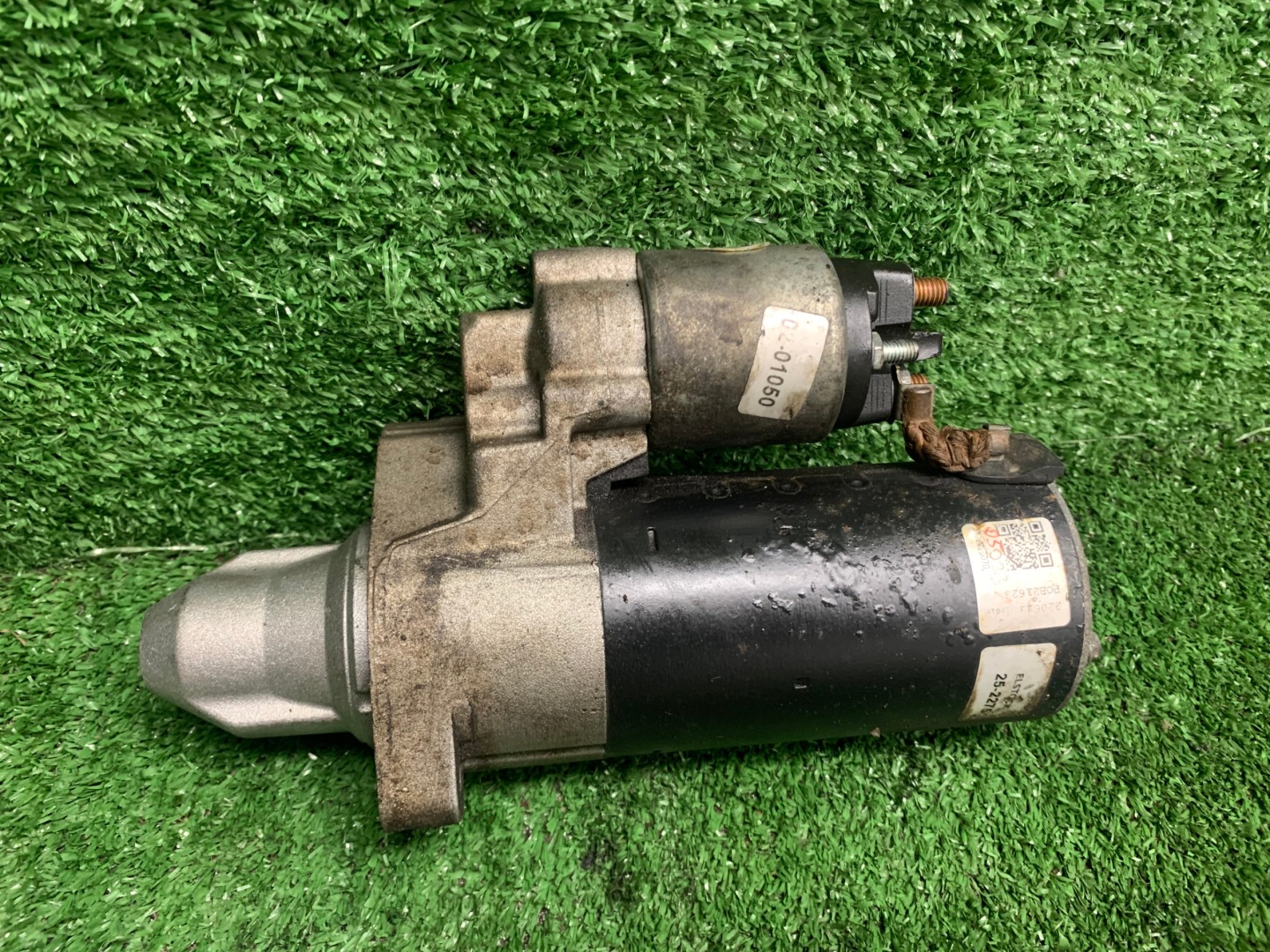 Mercedes W211 W219 Anlasser Starter A0061510501