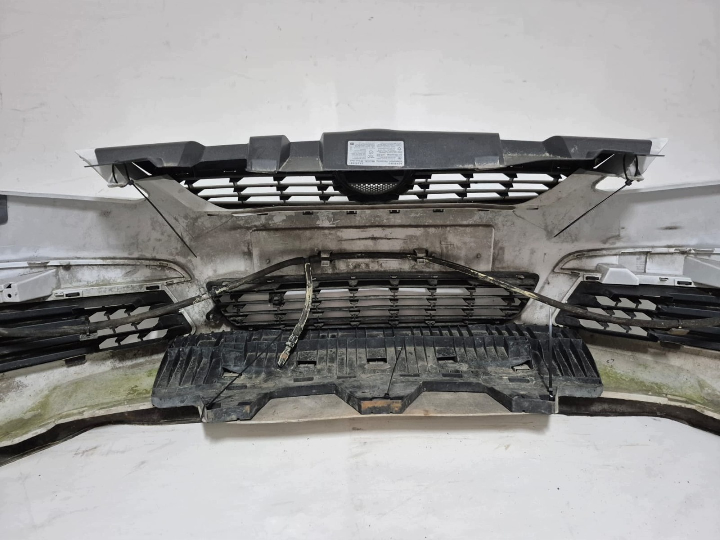 OPEL ZAFIRA B 05-08 bumper front front SPR 13124959