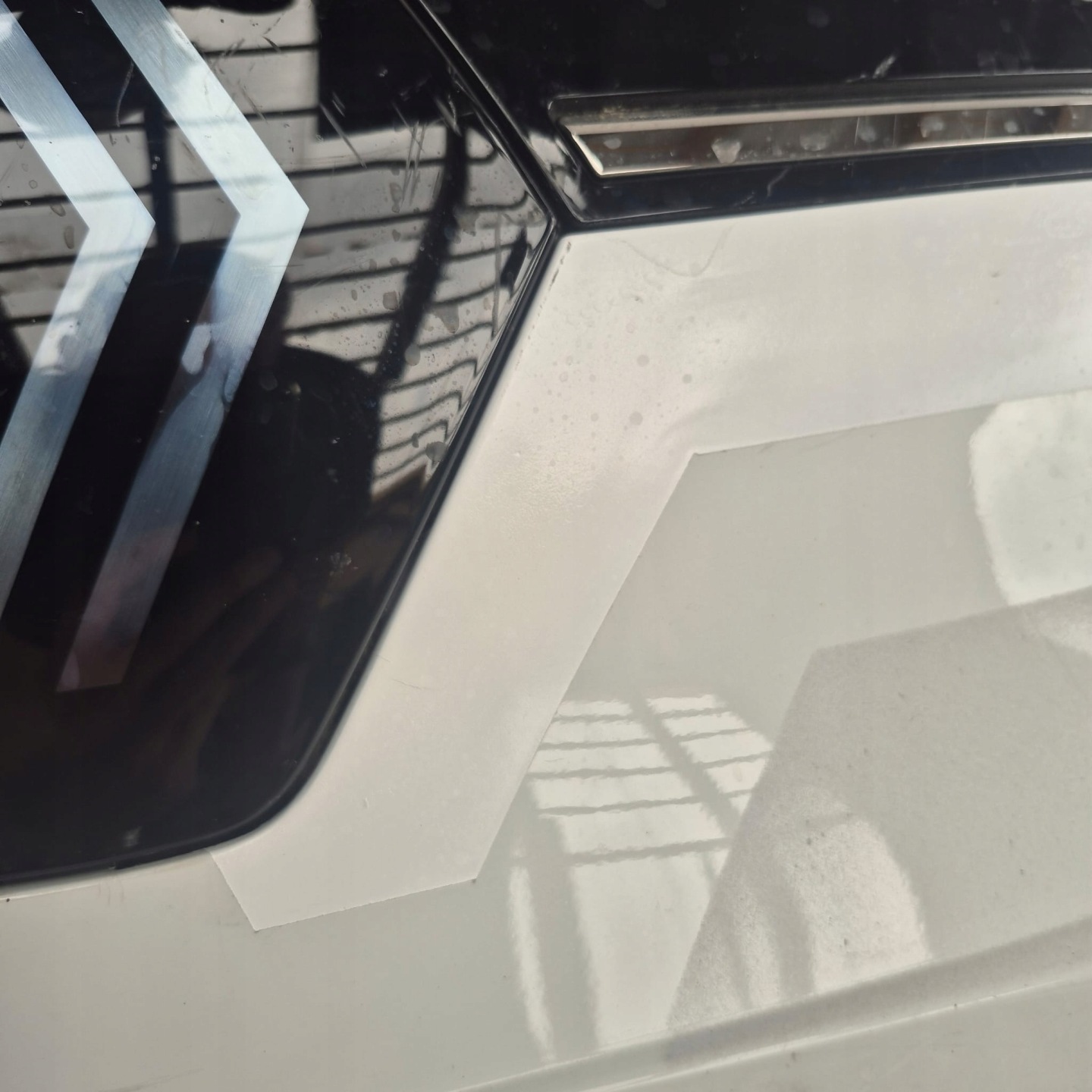 RENAULT MEGANE V E-TECH 23- bumper front front PDC