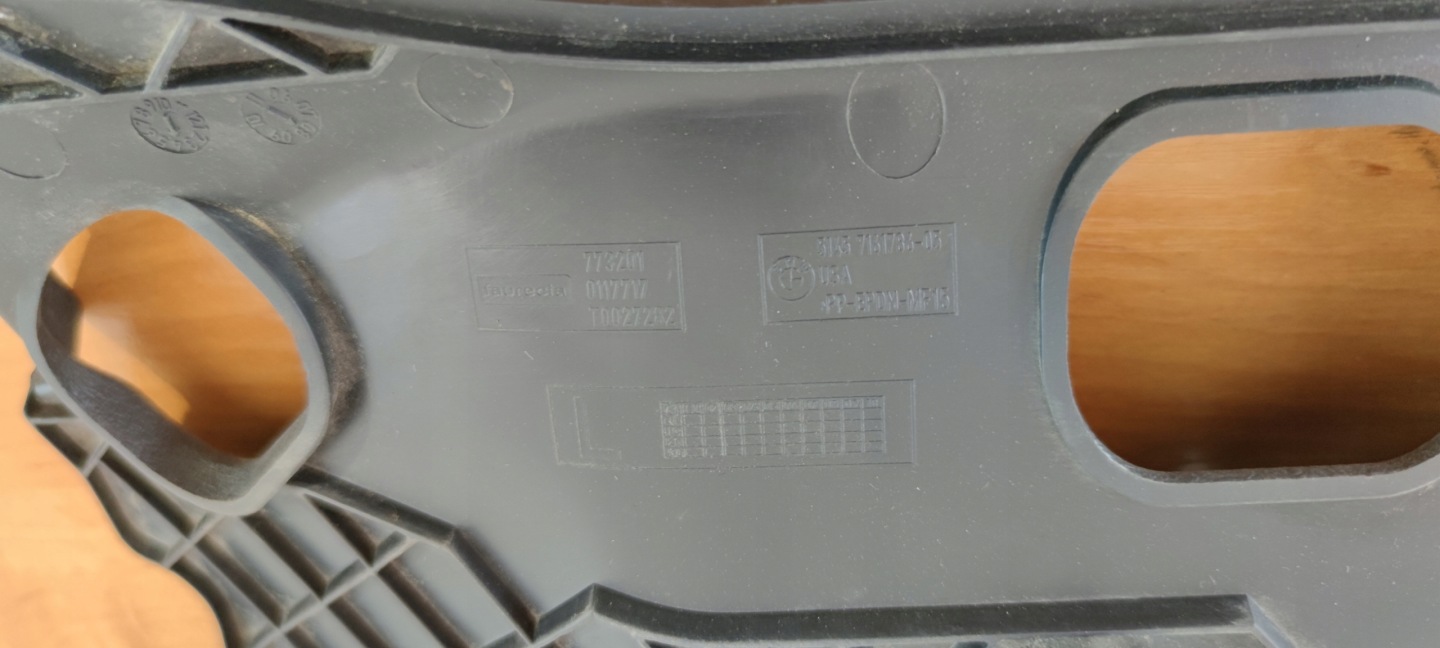 BMW X5 E70 X6 E71 cover consoles spoiler lower