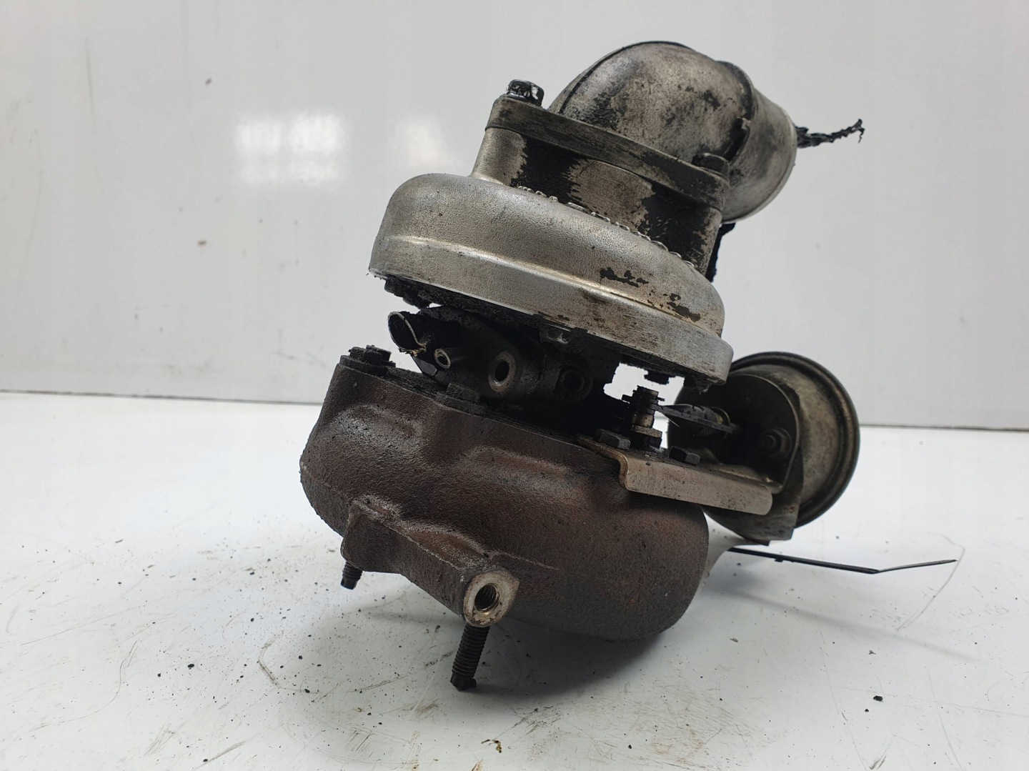 turbo 14411-2X900 3.0 NISSAN TERRANO