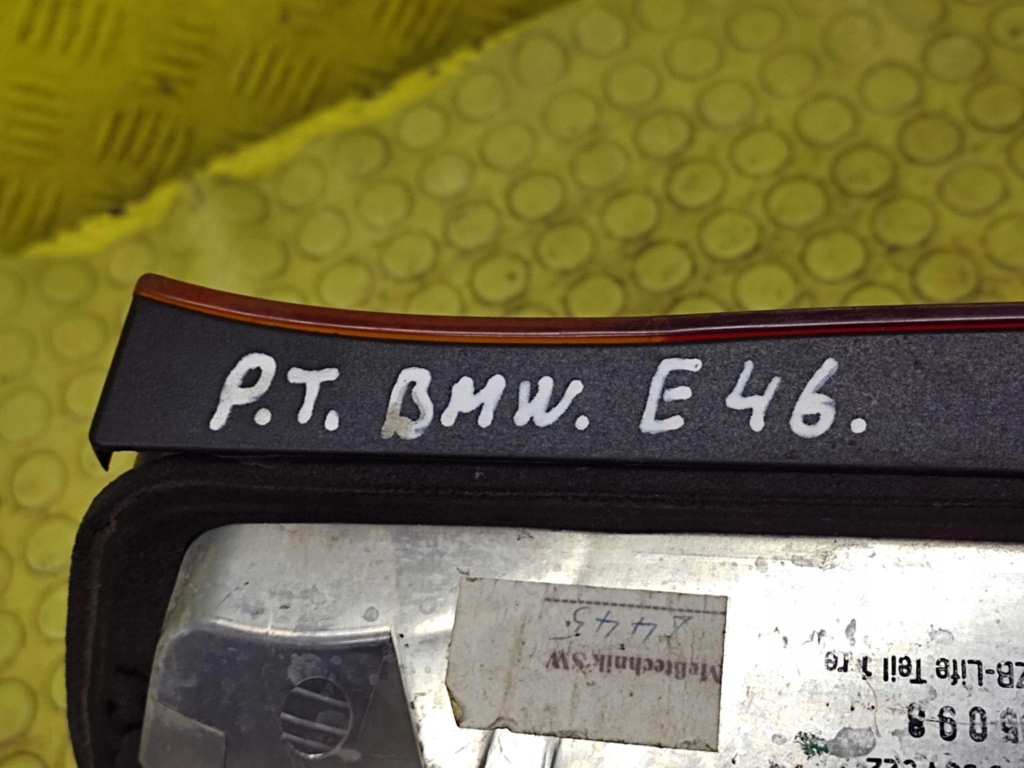 BMW E46 light right rear part 8364922