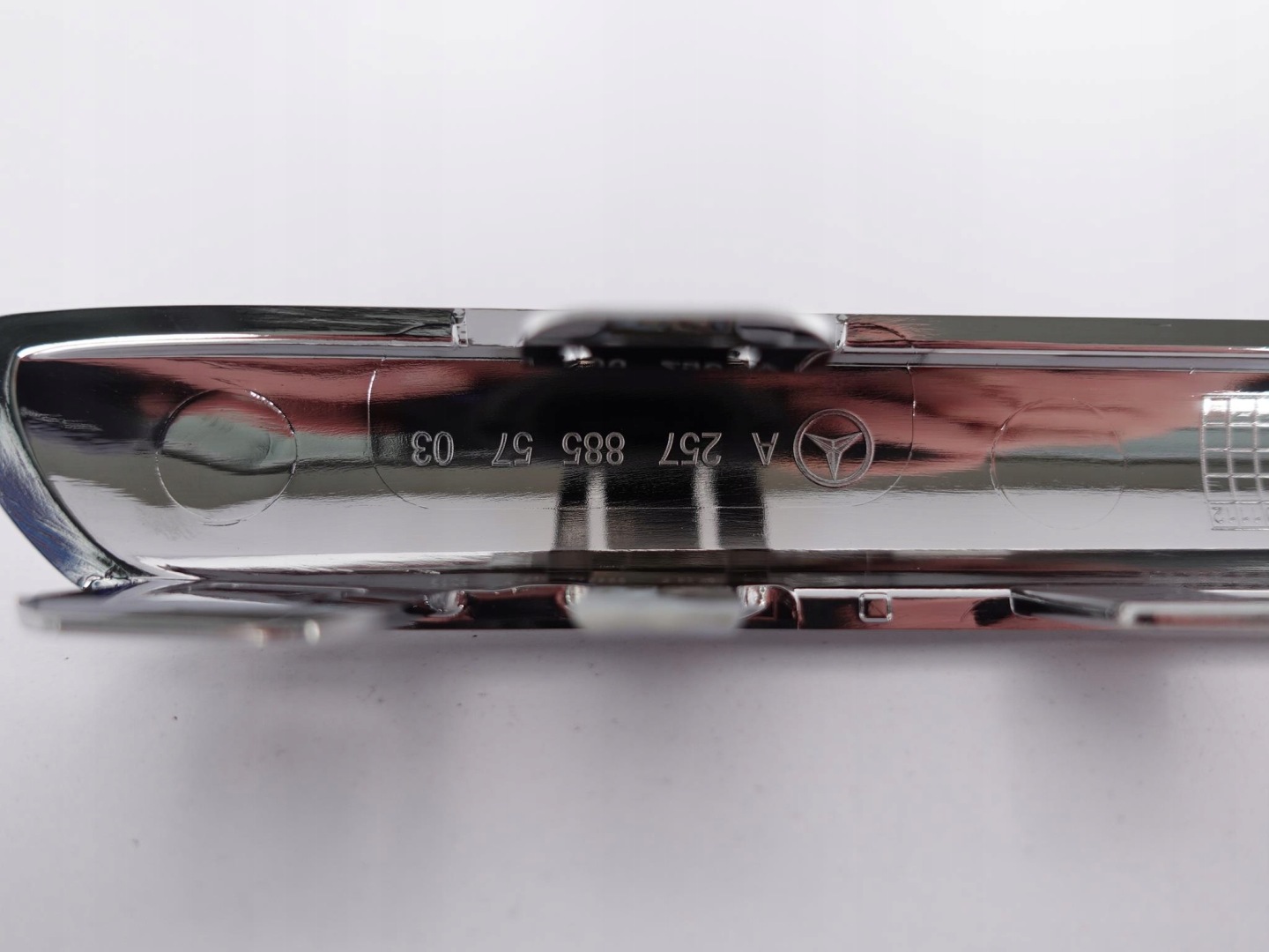 MERCEDES CLS C257 18- moulding CHROM right for grill