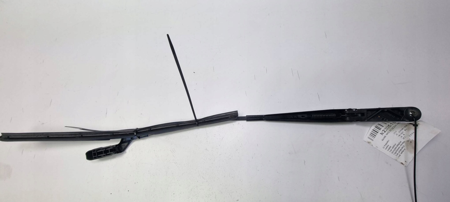 wiper arm front VOLKSWAGEN PASSAT B8