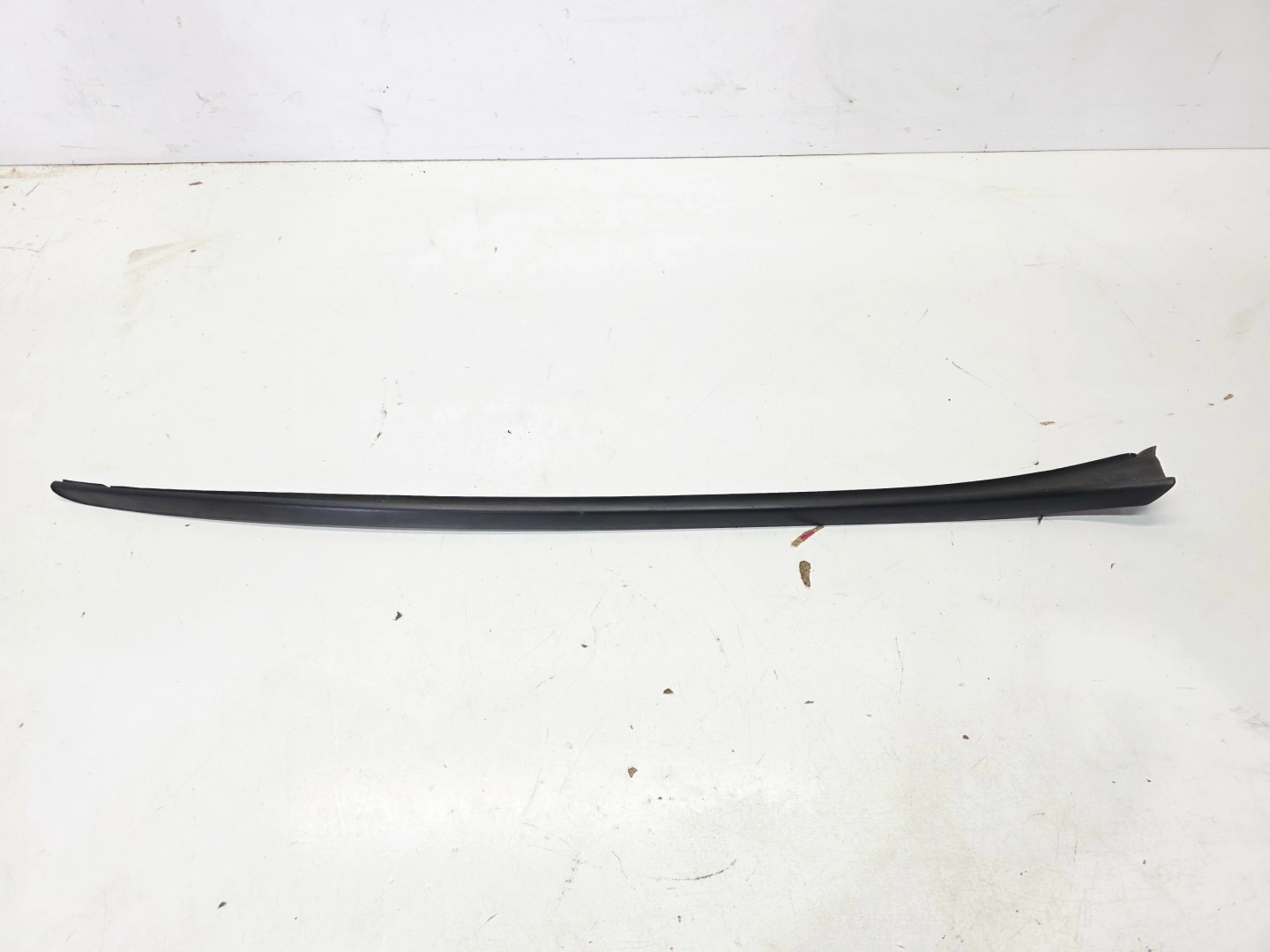 moulding dust windows CZOLOWEJ right AUDI Q5 8R 8R0854328A