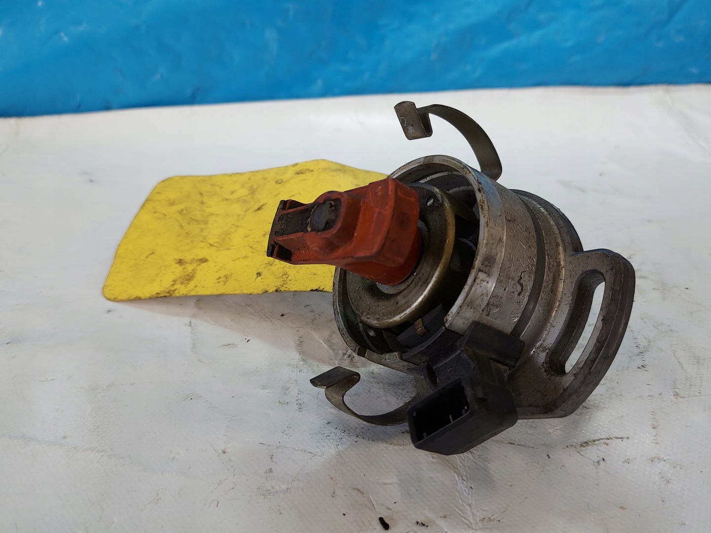 APARAT ignition IBIZA 1.4 B 030905205AB