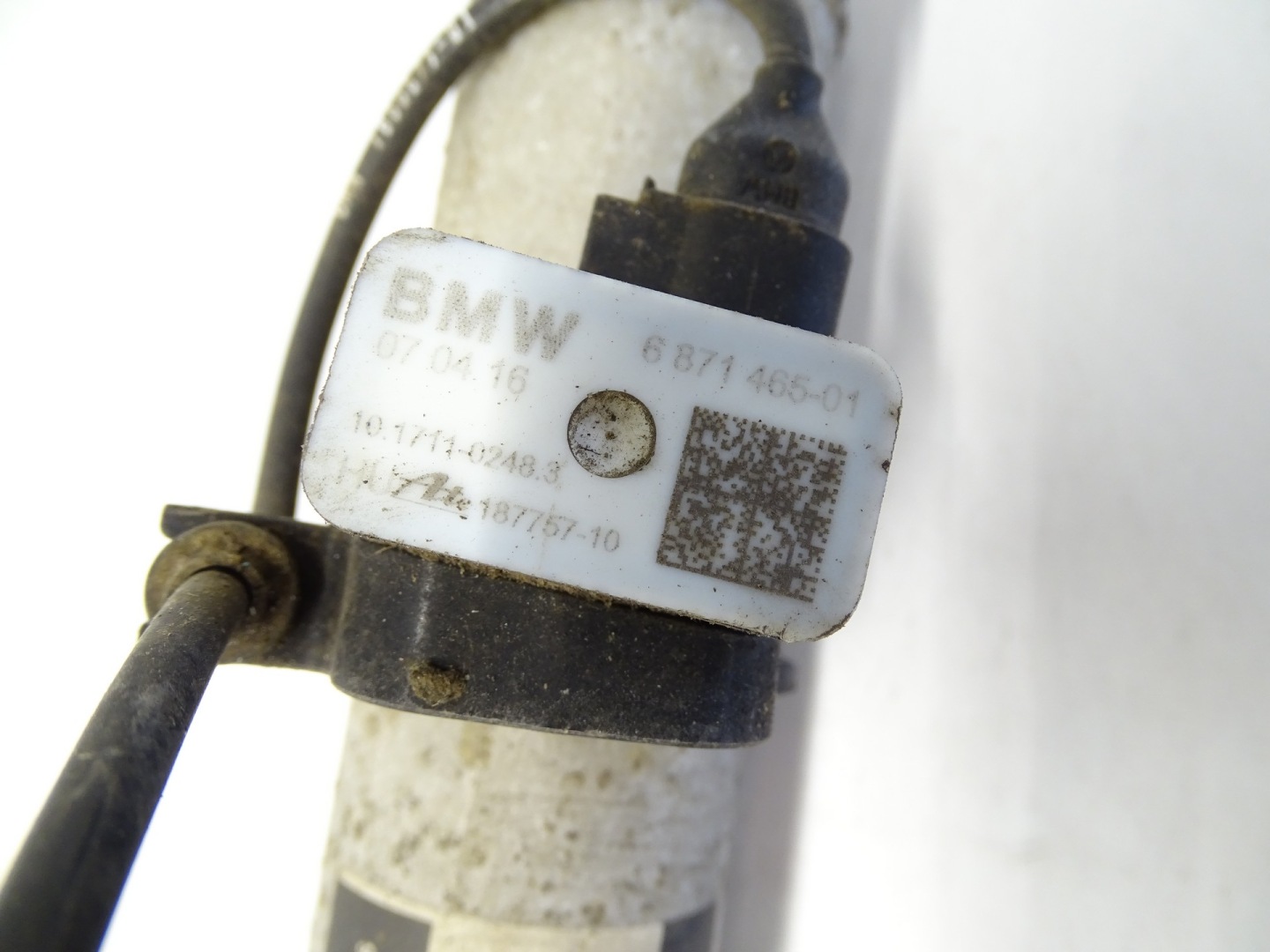 shock absorber springing rear right BMW F83 M4 8008632